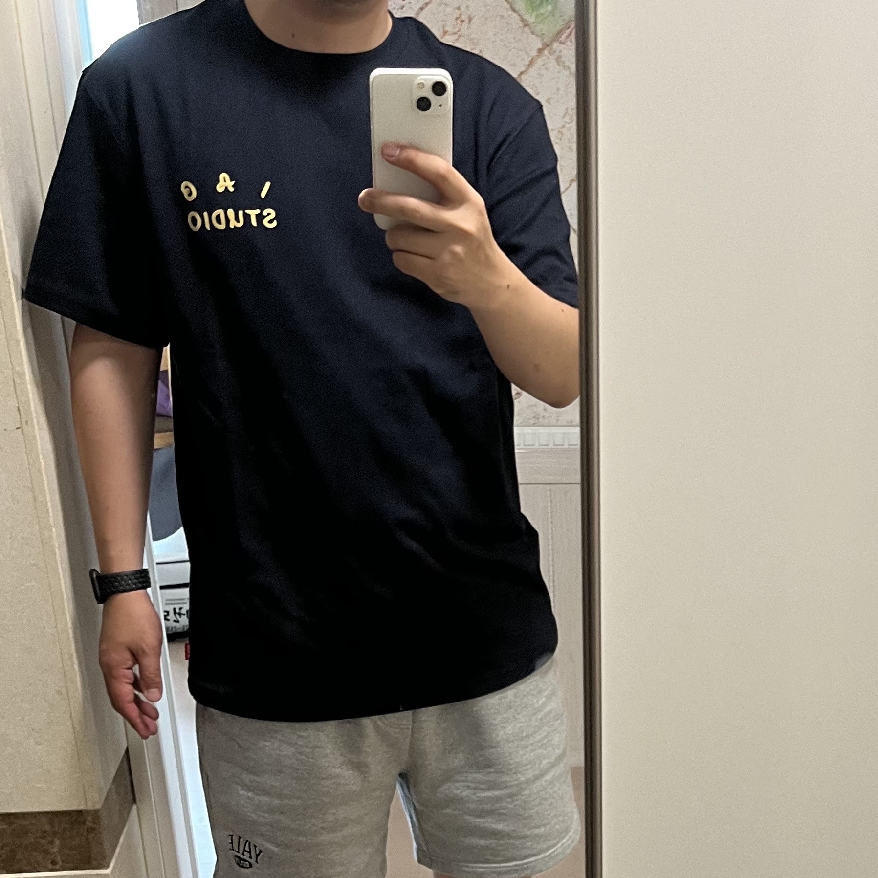 IAB Studio x Ottogi Mayonnaise 50th Anniversary T-Shirt Navy 착용 스타일