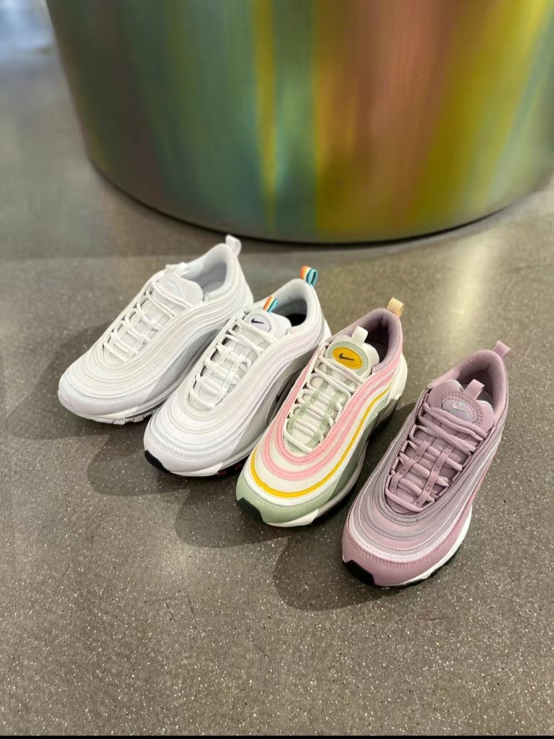 (W) Nike Air Max 97 White Thunder Blue 착용 스타일 - 3