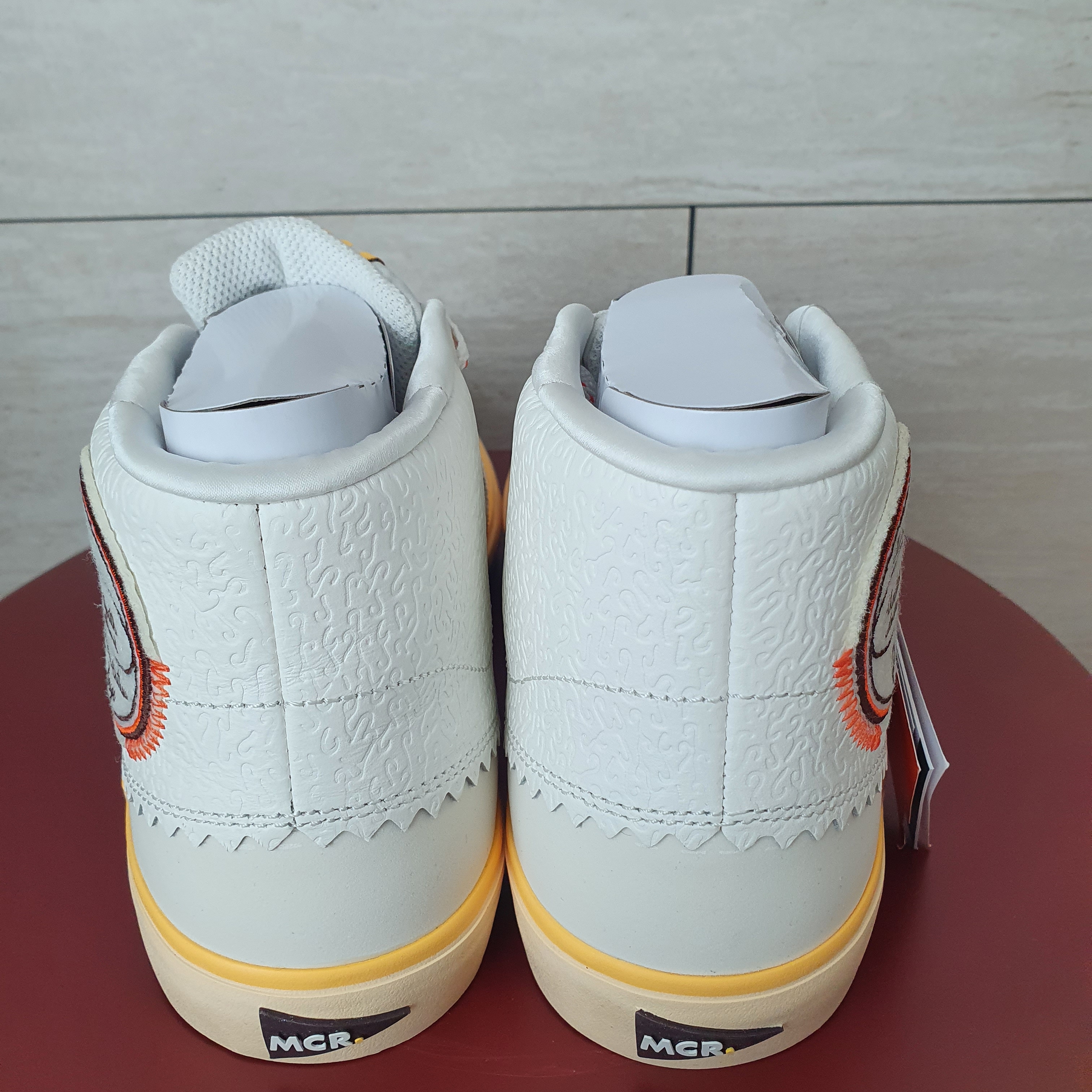 Jordan Series x Maison Chateau Rouge Mid SP Sail 착용 스타일 - 3