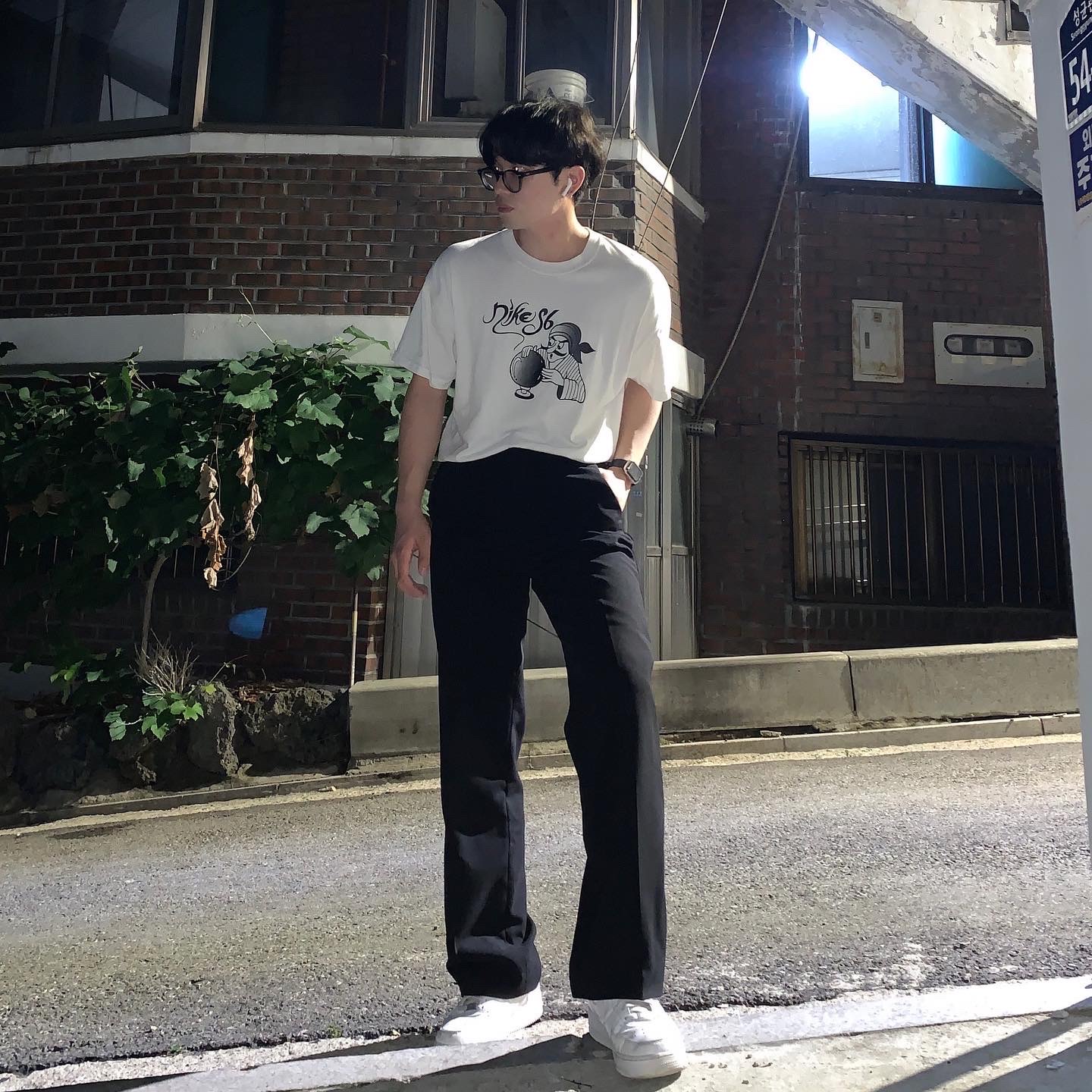Nike Air Force 1 '07 Low White 착용 스타일 - 1
