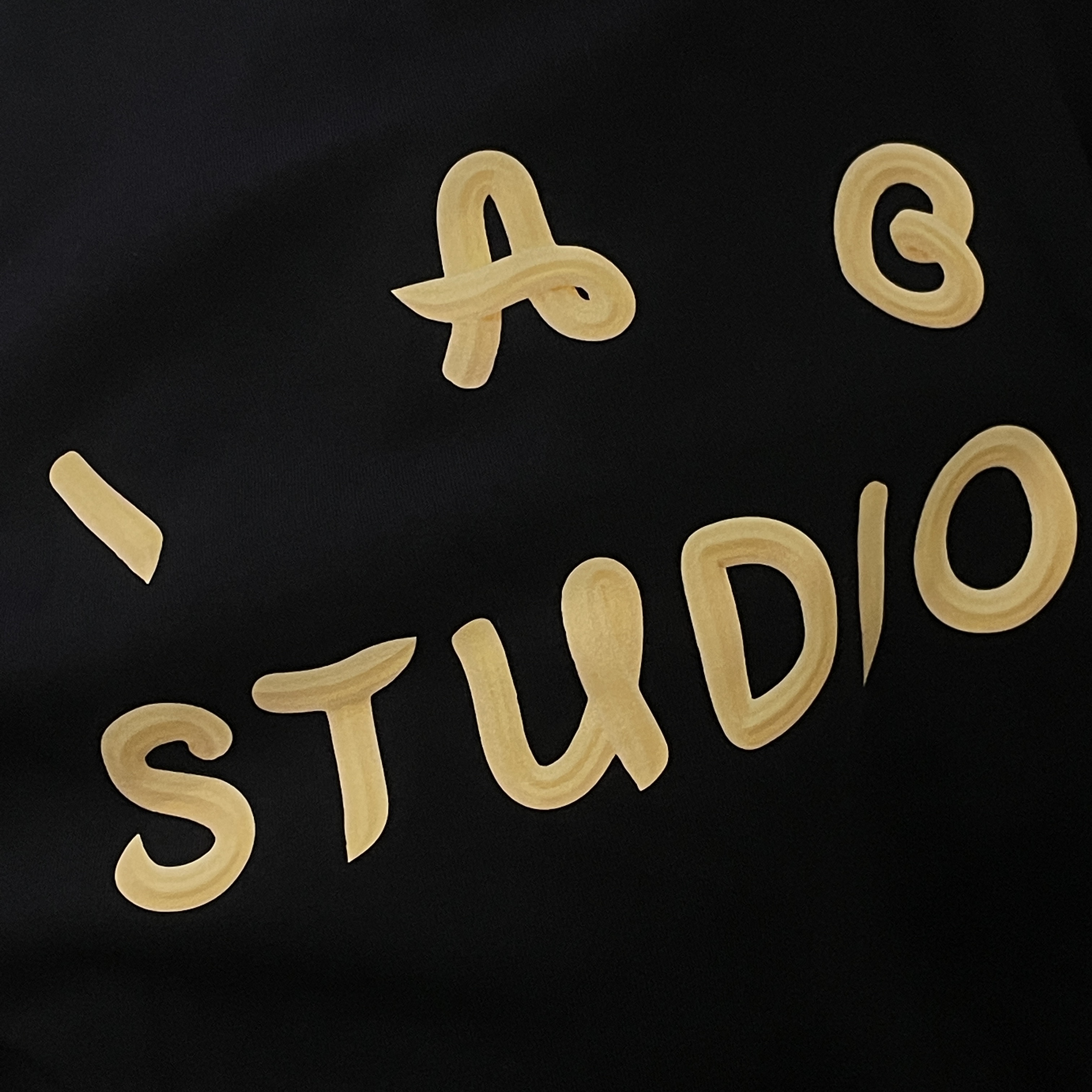IAB Studio x Ottogi Mayonnaise 50th Anniversary T-Shirt Navy 착용 스타일