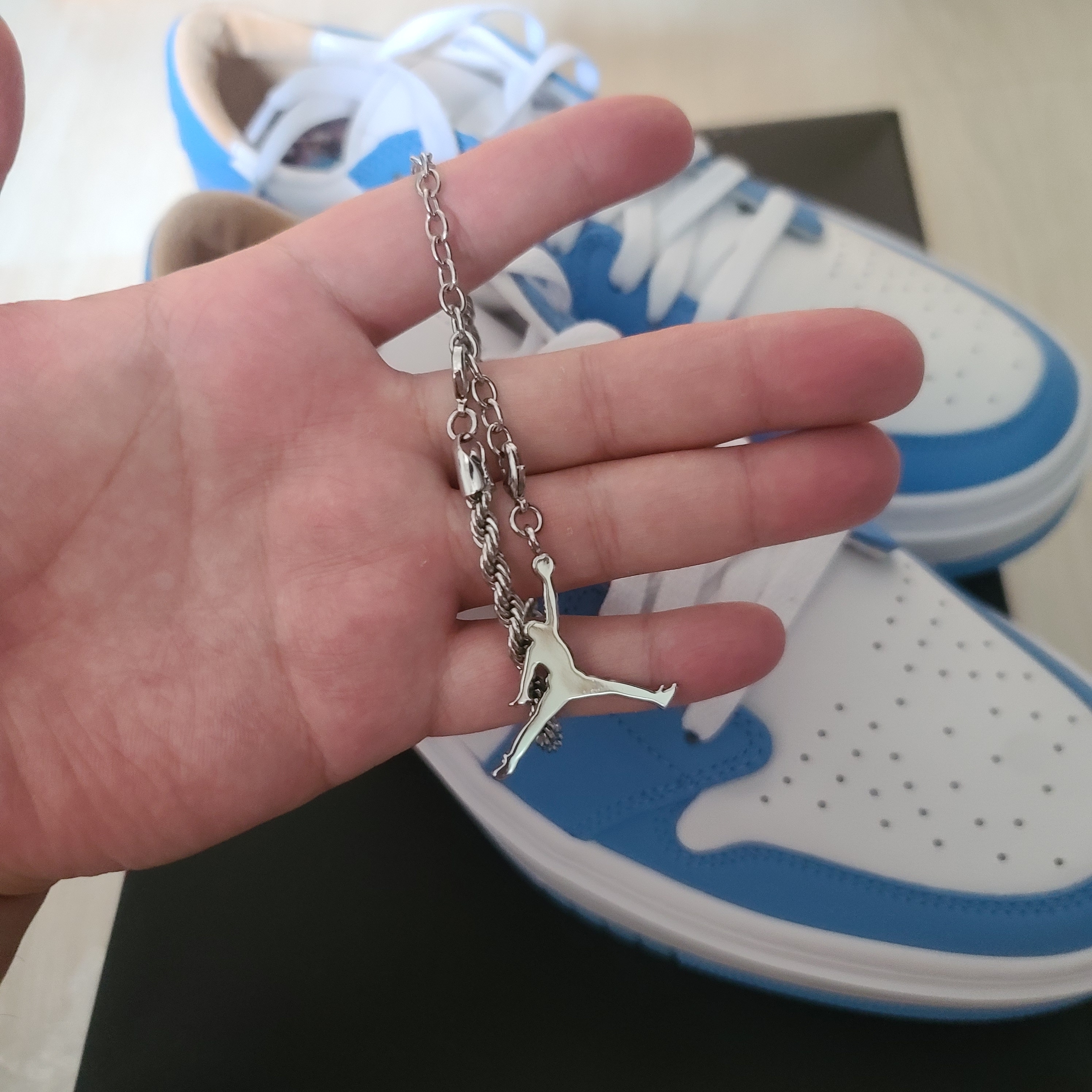 (W) Jordan 1 Elevate Low SE University Blue 착용 스타일 - 2