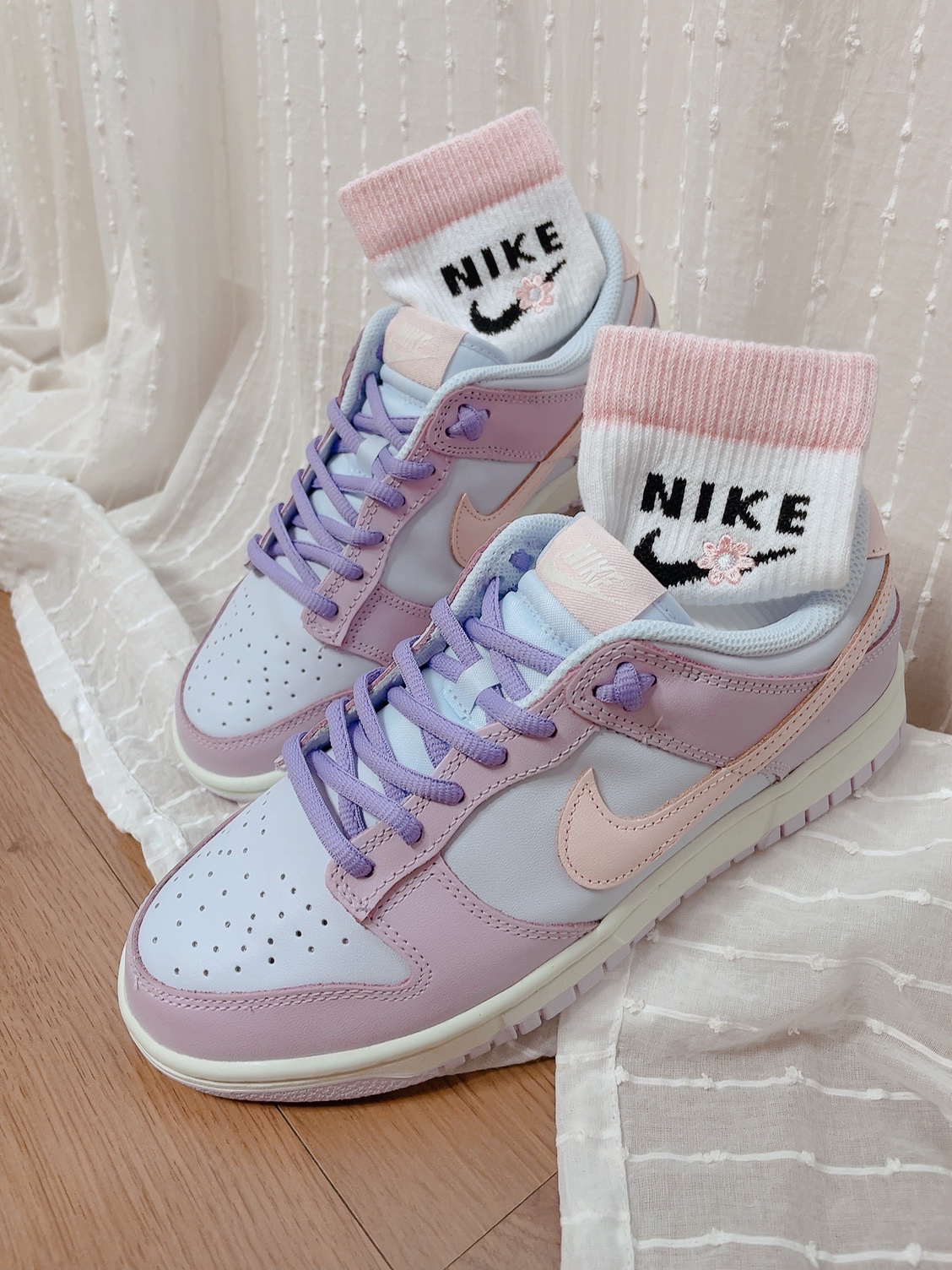 (W) Nike Dunk Low Atmosphere Pink 착용 스타일 - 2