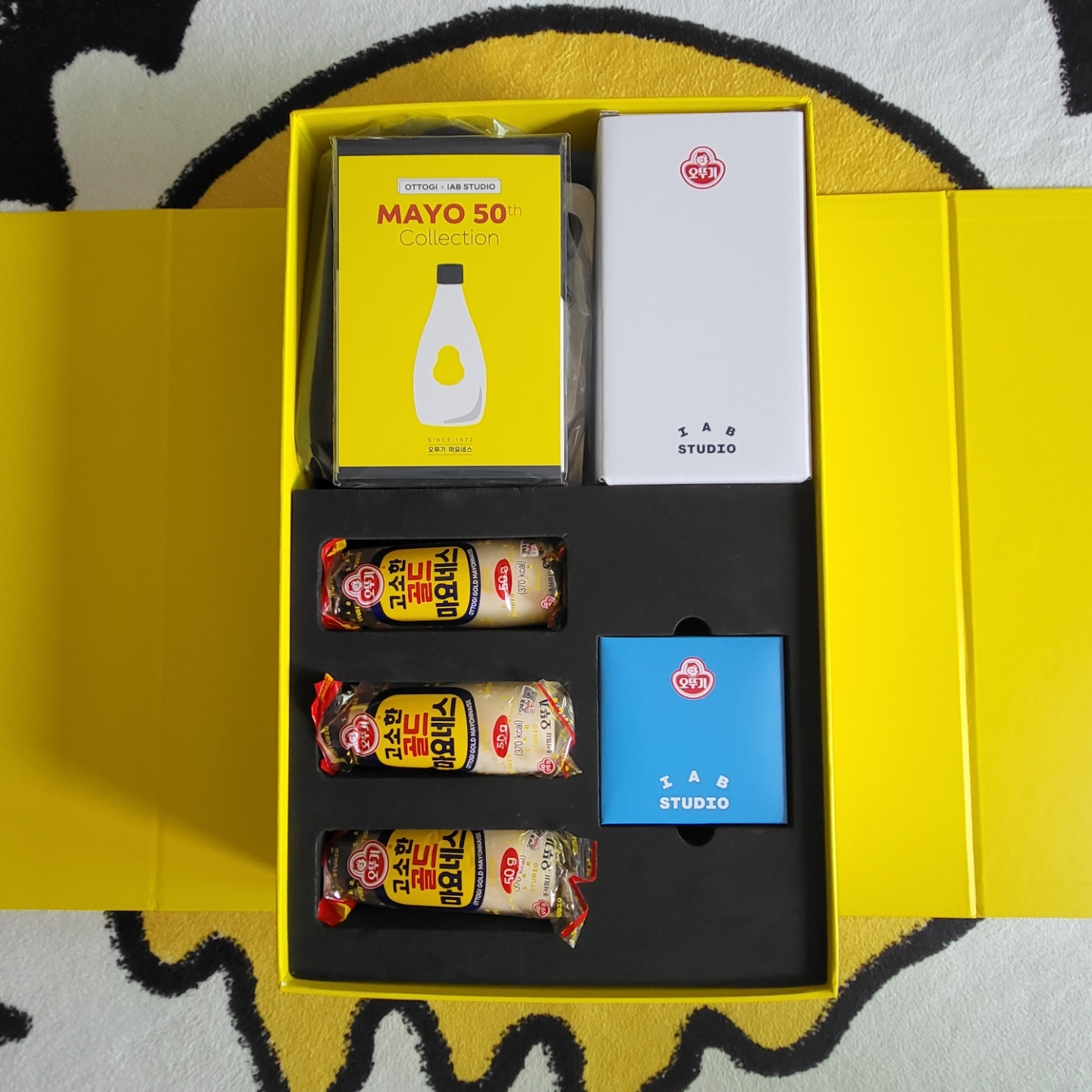 IAB Studio x Ottogi Mayonnaise 50th Anniversary T-Shirt Navy, IAB Studio x Ottogi Mayonnaise 50th Anniversary Cooking Kit (Without Mini Mayonnaise) 착용 스타일 - 3
