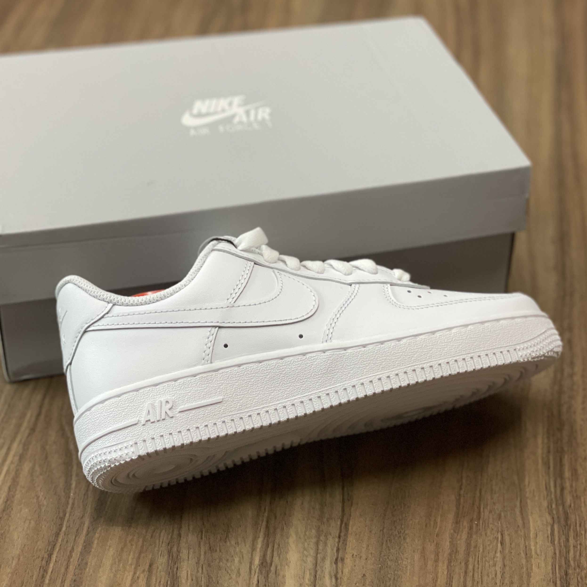 Nike Air Force 1 '07 Low White, (W) Nike Air Force 1 '07 Low White 착용 스타일