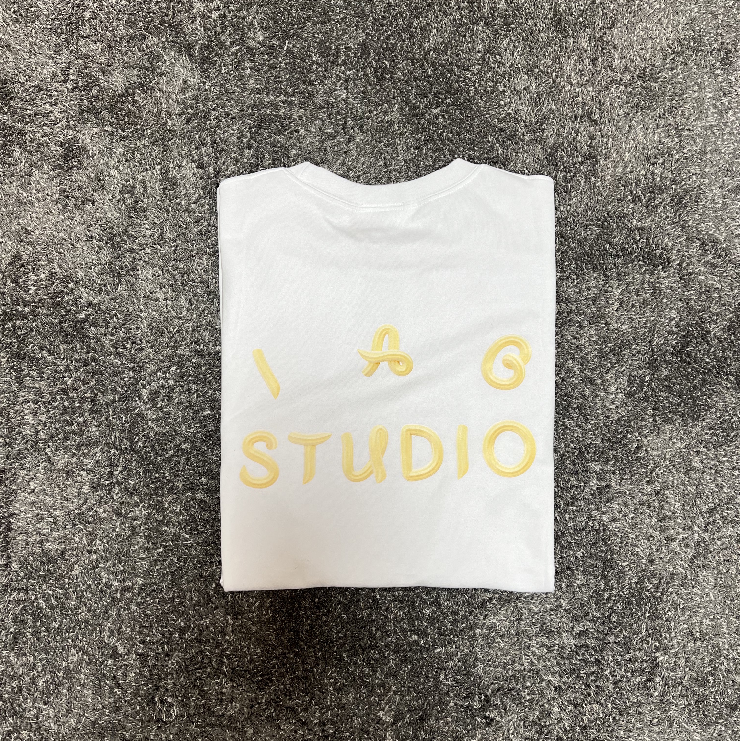 IAB Studio x Ottogi Mayonnaise 50th Anniversary T-Shirt White 착용 스타일 - 2