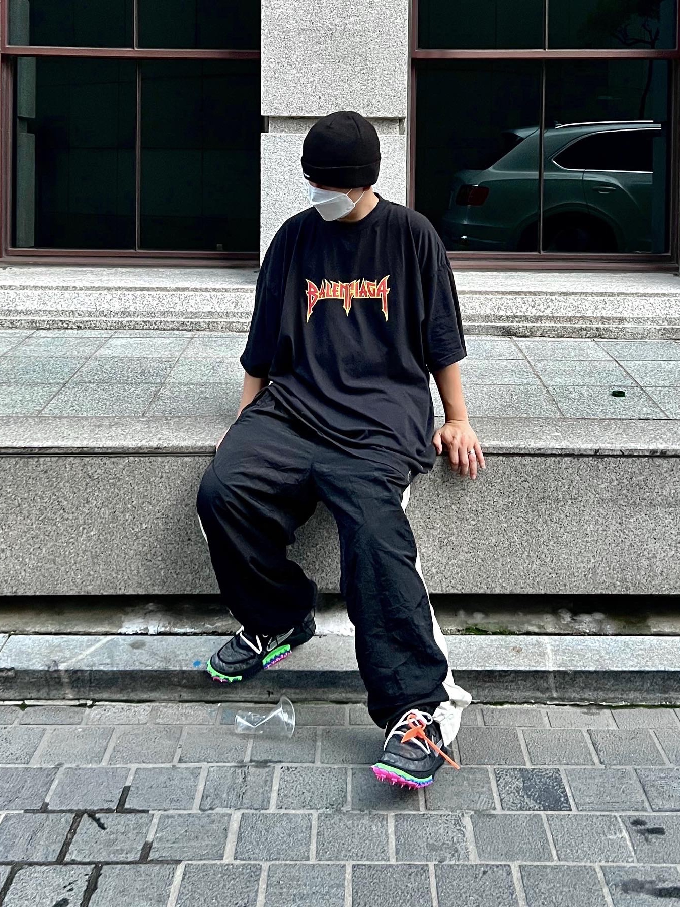 Nike x Off-White Air Force 1 Mid SP Black, Supreme New Era Swarovski S Logo Beanie Black - 21SS 착용 스타일 - 1