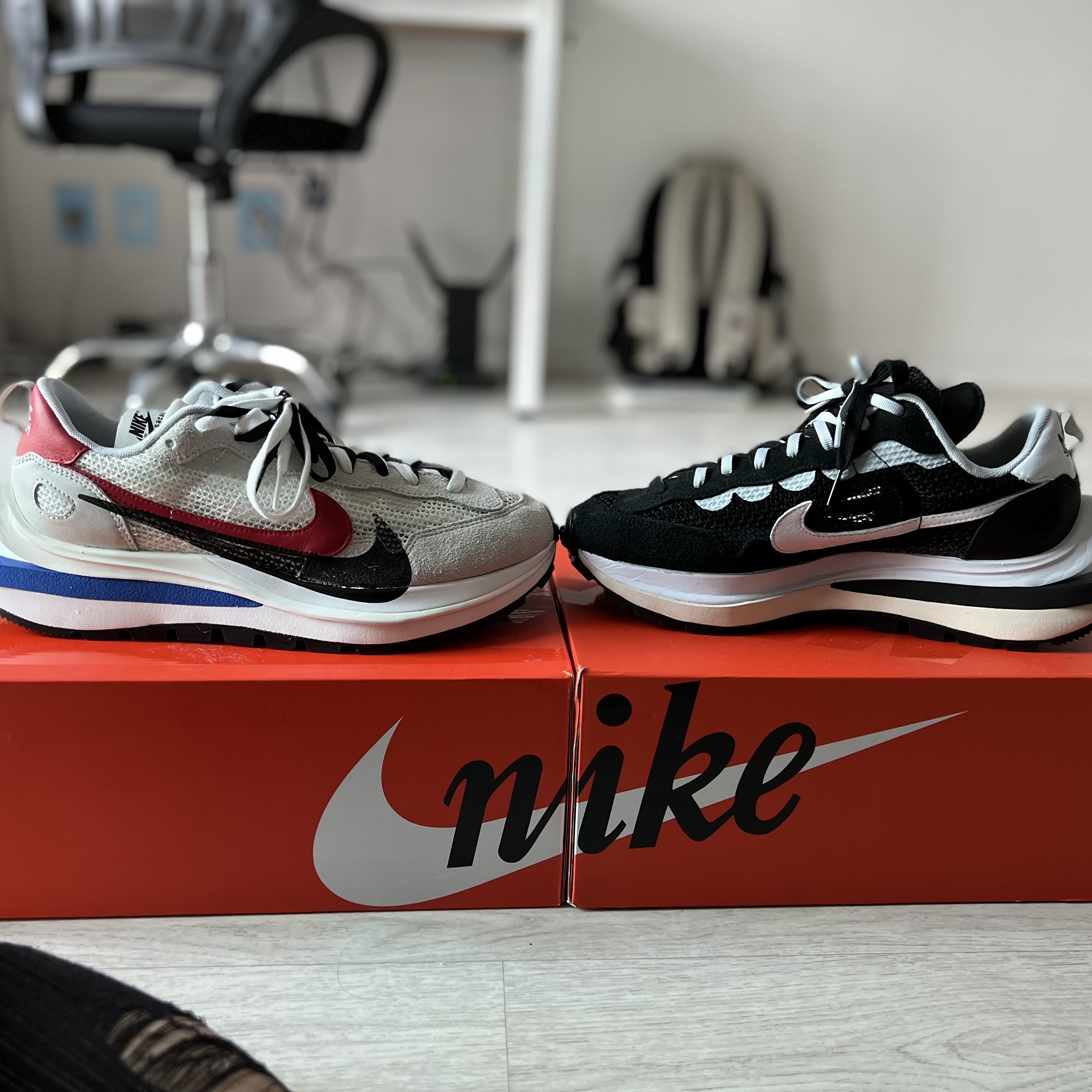 Nike x Sacai VaporWaffle Black White, Nike x Sacai VaporWaffle Royal Fuchsia 착용 스타일 - 2