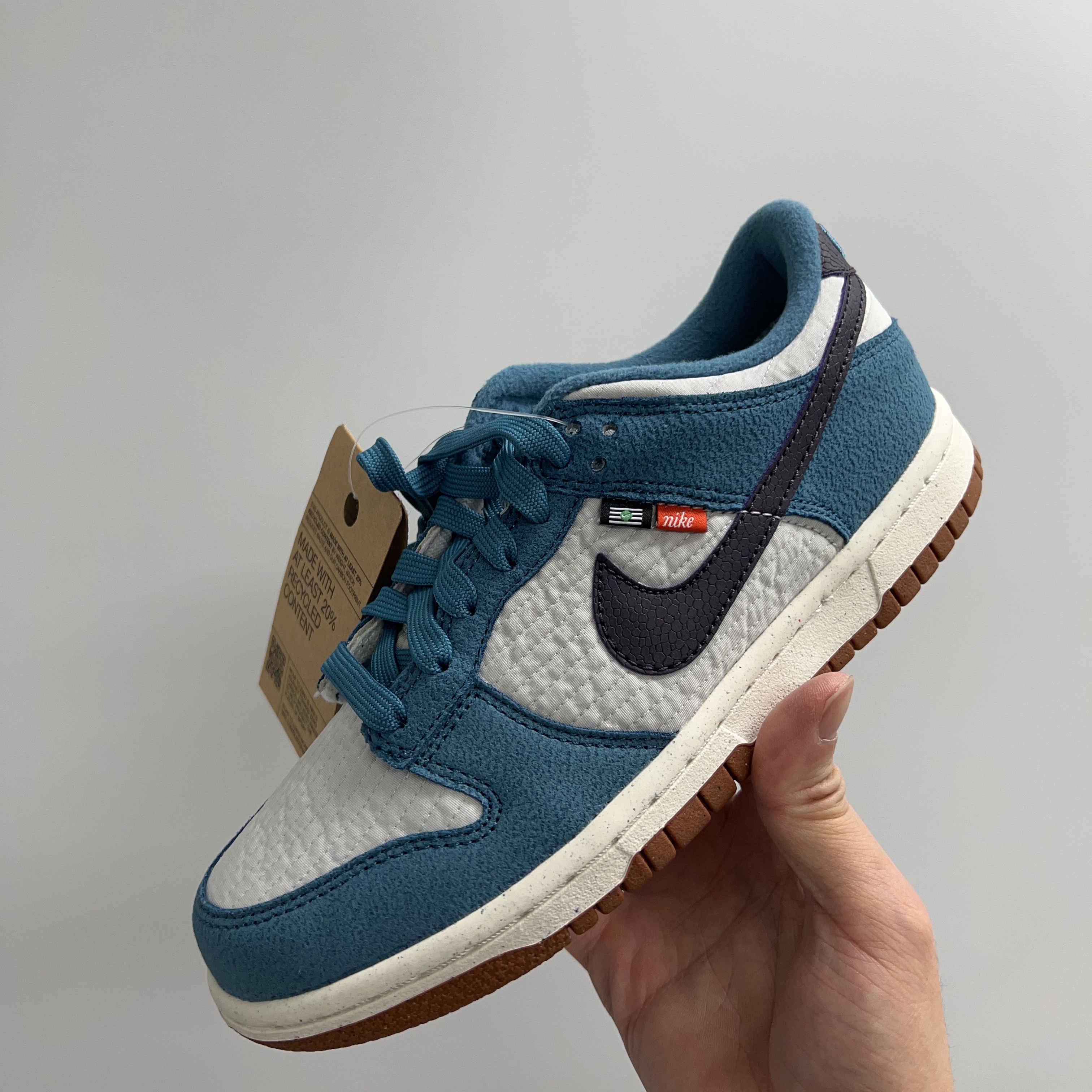 (GS) Nike Dunk Low SE Next Nature Riftblue 착용 스타일