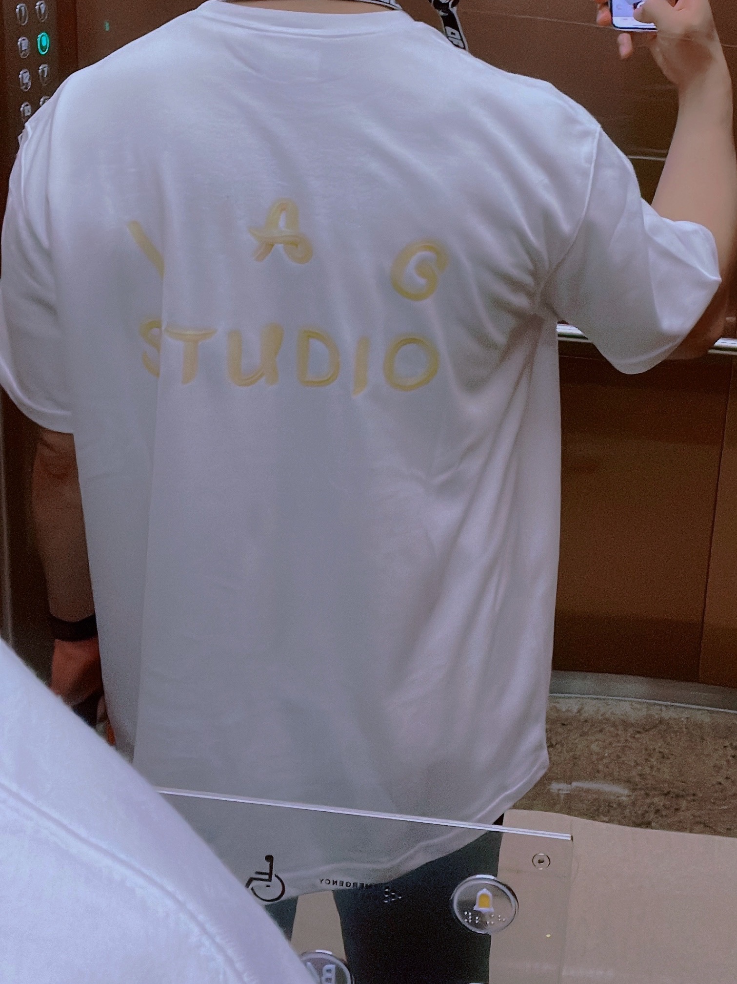 IAB Studio x Ottogi Mayonnaise 50th Anniversary T-Shirt White, Nike x Off-White Air Presto White 착용 스타일 - 2