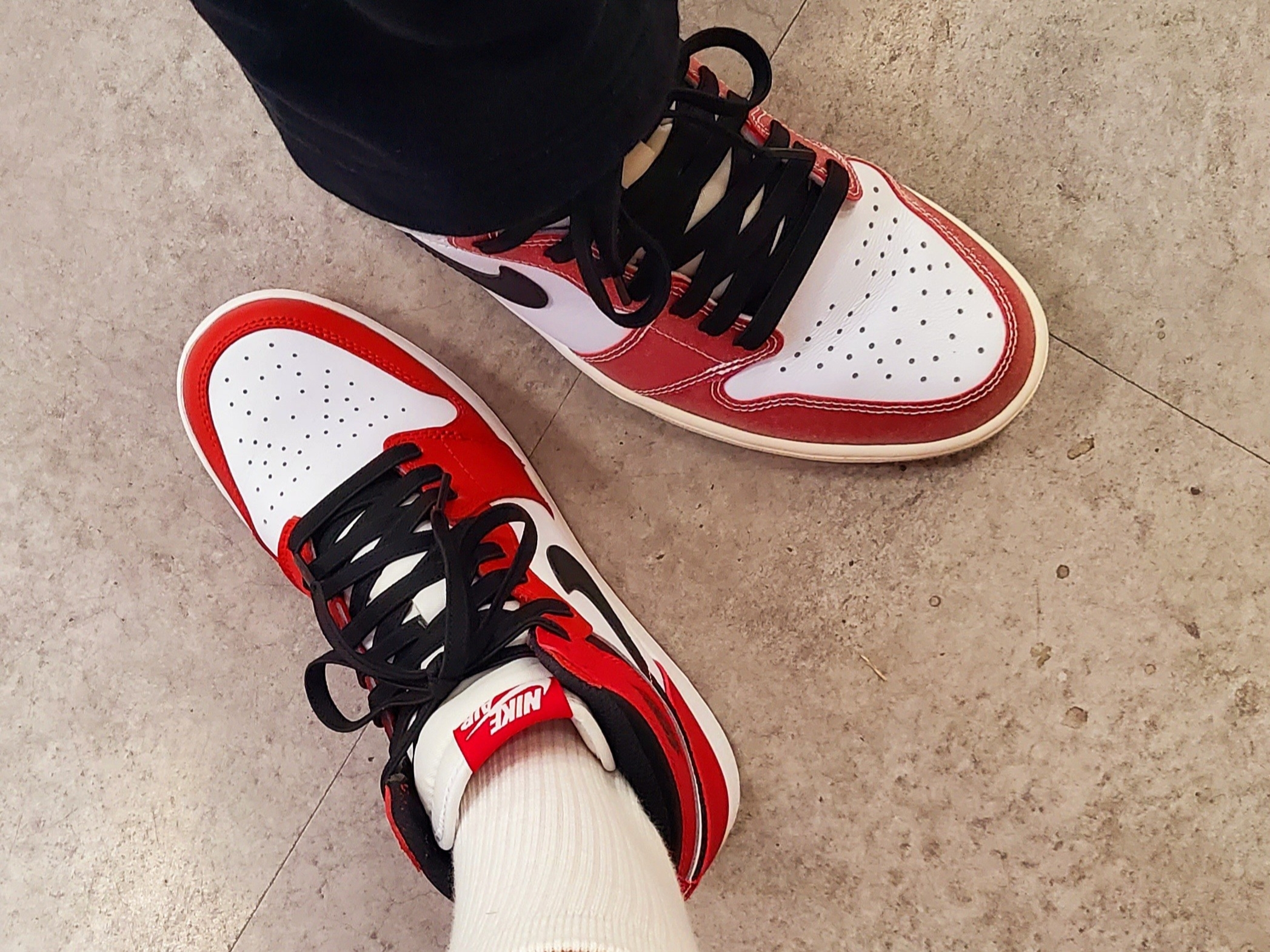 Jordan 1 x Trophy Room Retro High OG SP Chicago, (GS) Jordan 1 Retro High OG Chicago 2015 착용 스타일 - 1