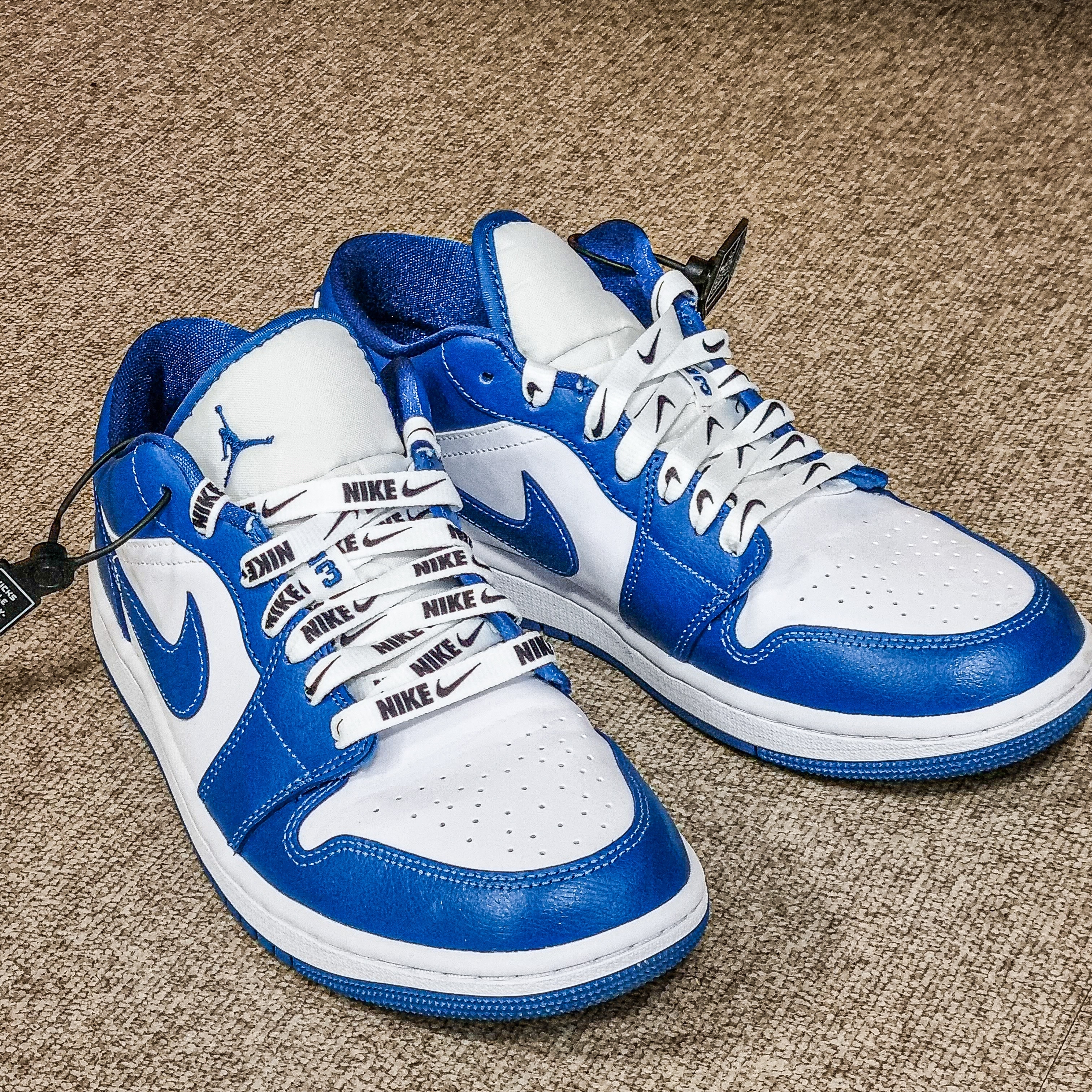 (W) Jordan 1 Low White Dark Marina Blue 착용 스타일