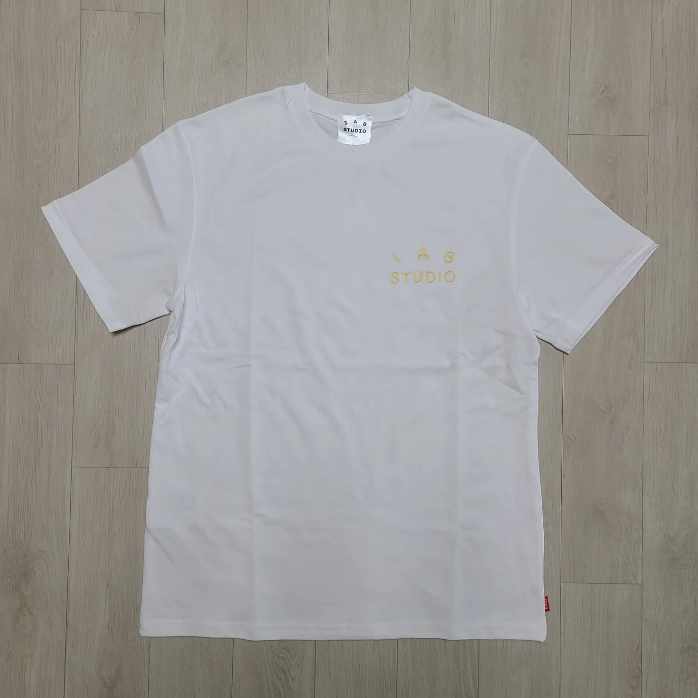 IAB Studio x Ottogi Mayonnaise 50th Anniversary T-Shirt White 착용 스타일 - 1