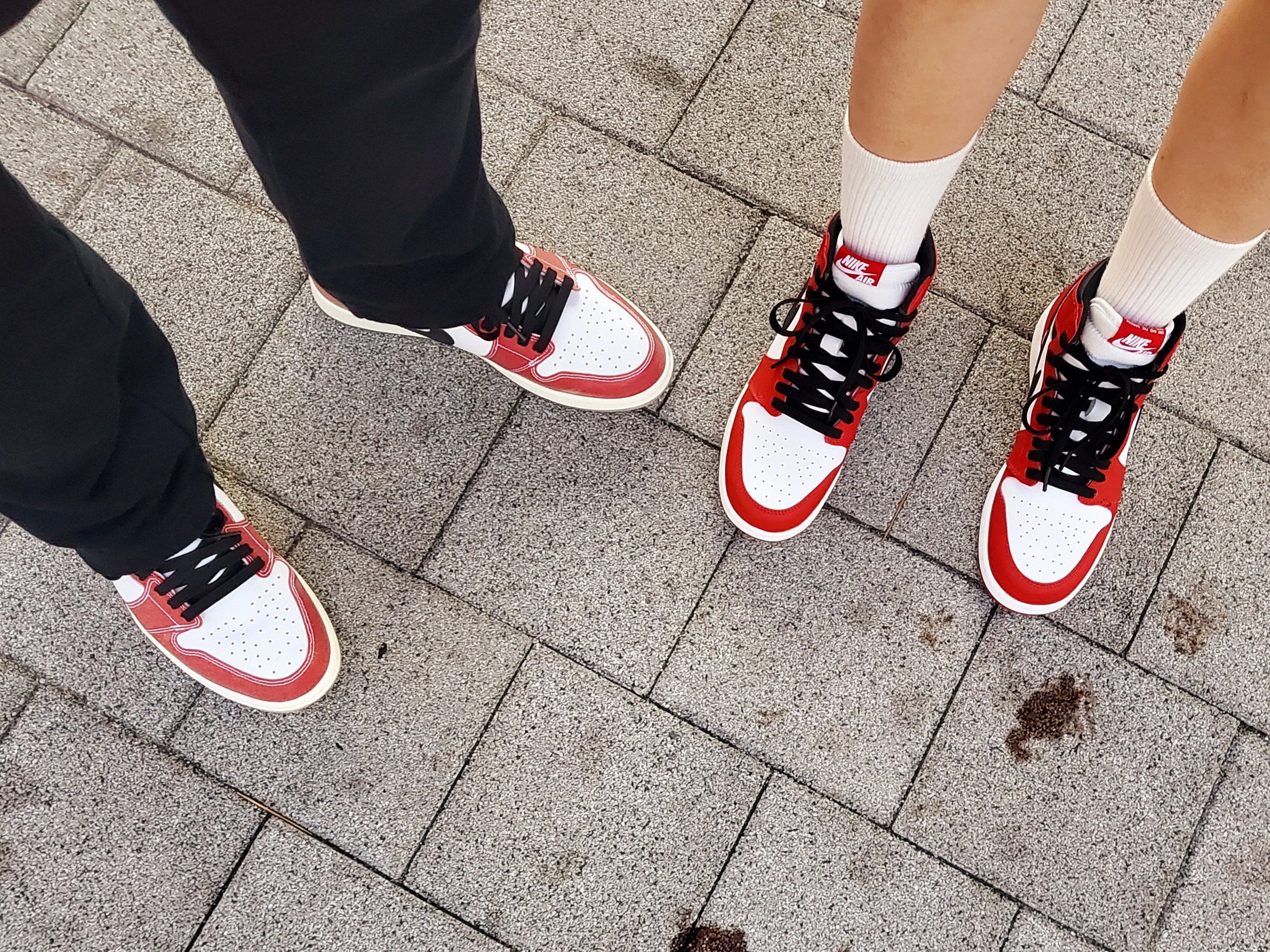 Jordan 1 x Trophy Room Retro High OG SP Chicago, (GS) Jordan 1 Retro High OG Chicago 2015 착용 스타일 - 4