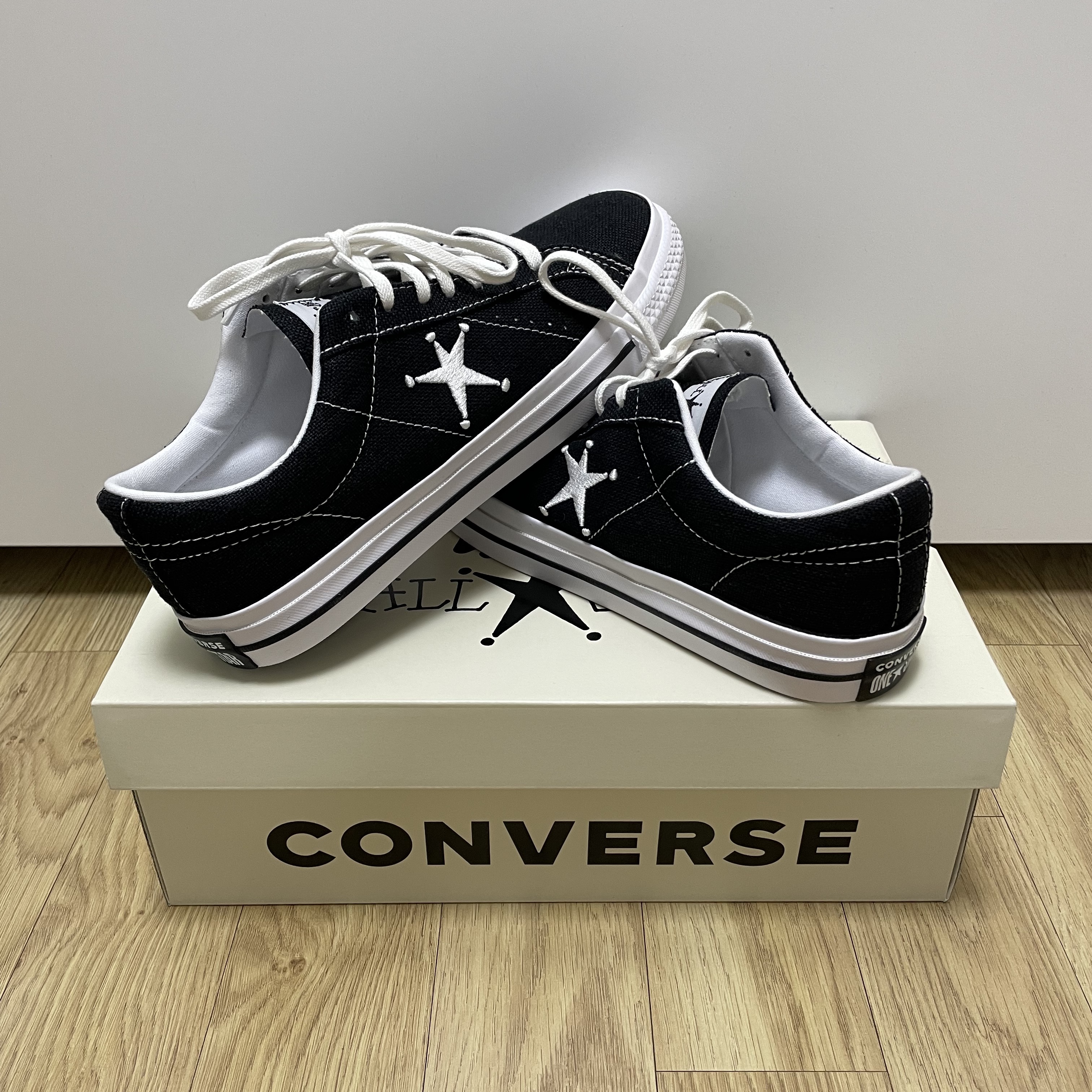 Converse x Stussy One Star Ox Black 착용 스타일