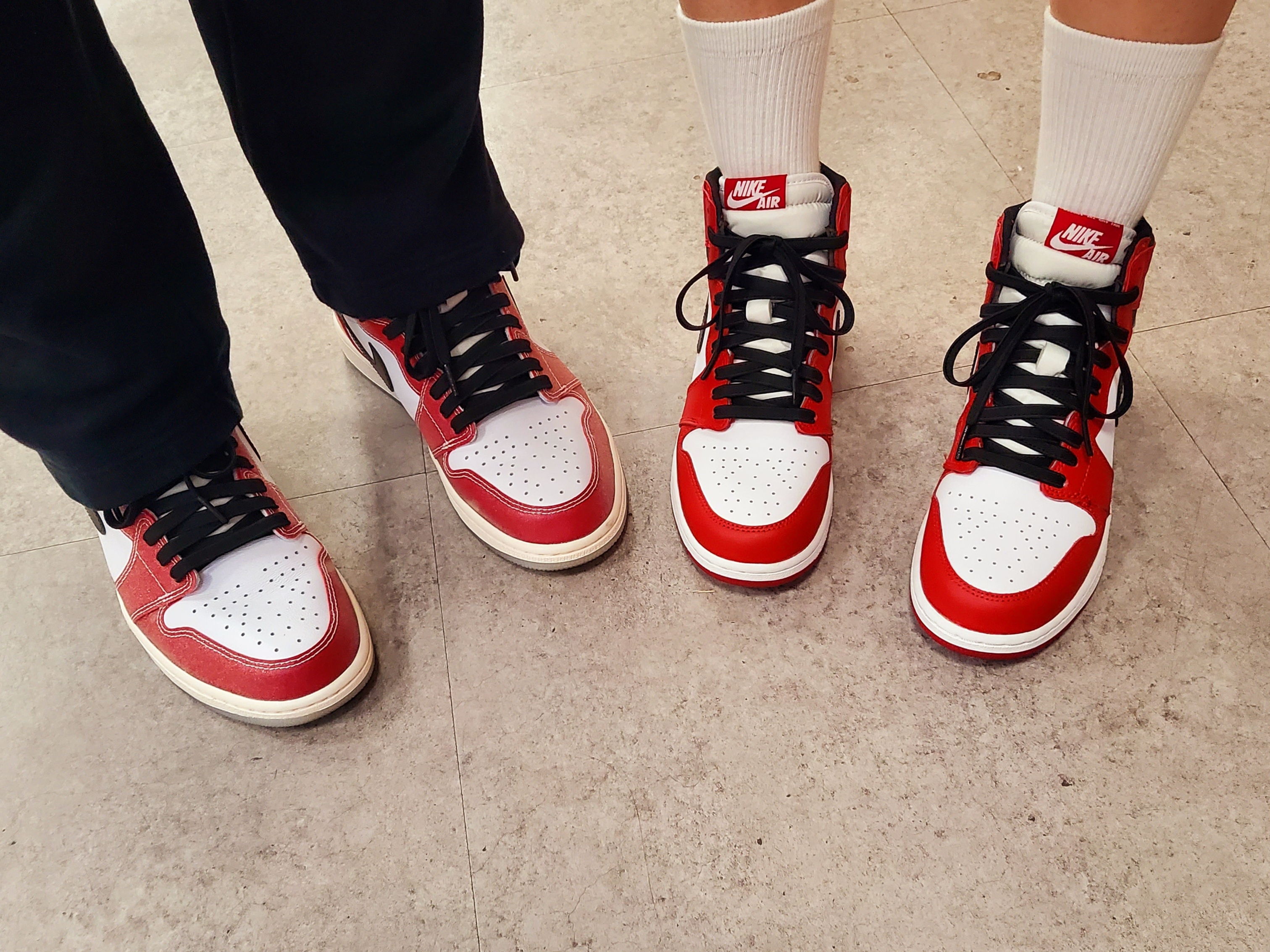 Jordan 1 x Trophy Room Retro High OG SP Chicago, (GS) Jordan 1 Retro High OG Chicago 2015 착용 스타일 - 3