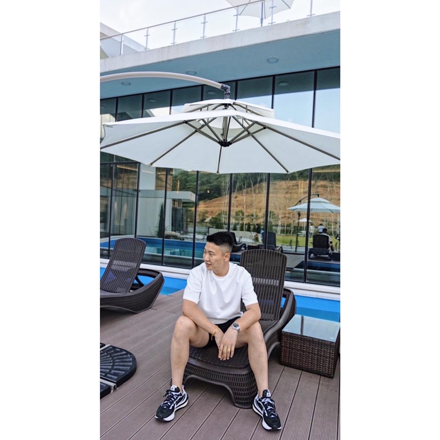 Nike x Sacai VaporWaffle Black White, Stone Island B0643 Nylon Metal Swimming Trunk Black - 22SS 착용 스타일 - 2