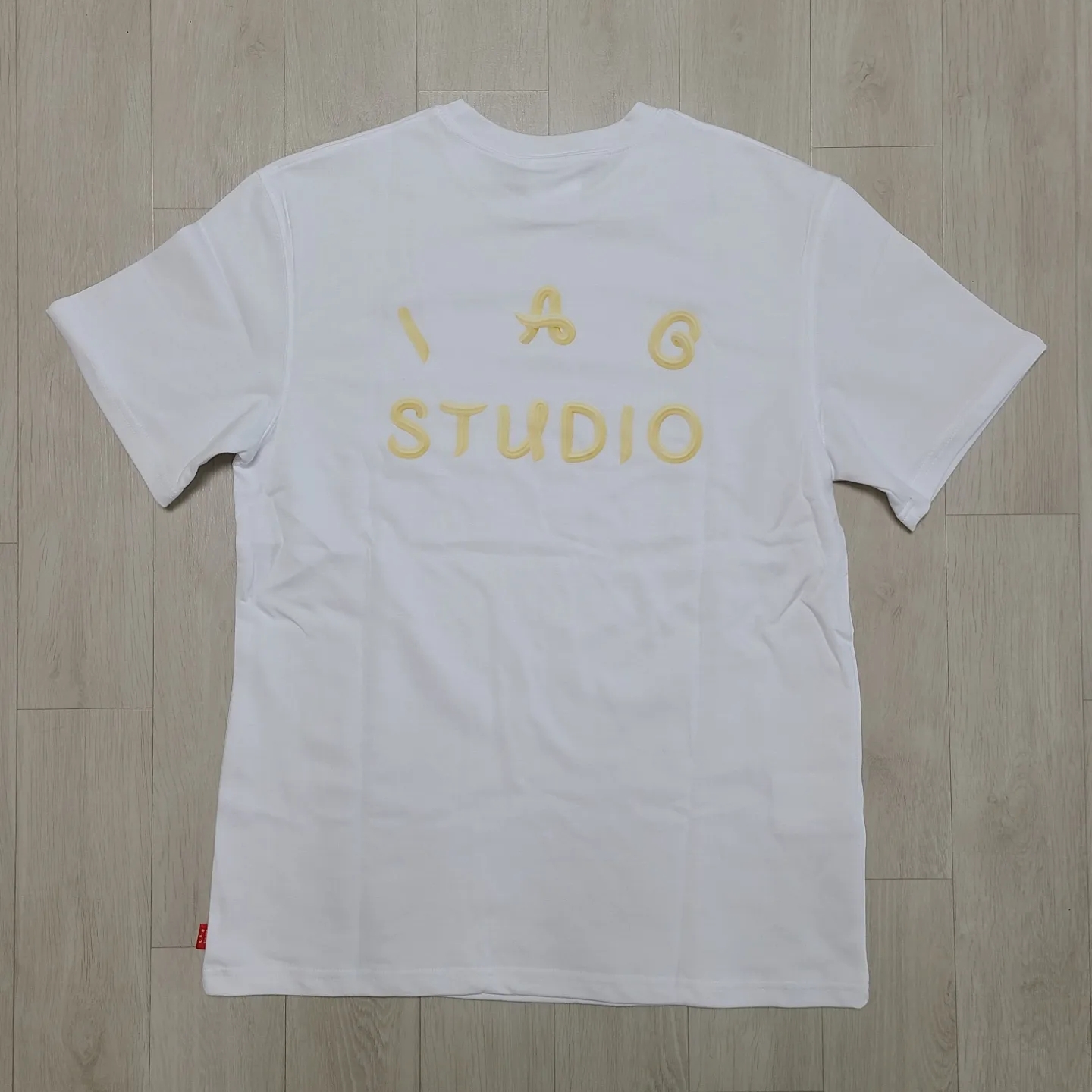 IAB Studio x Ottogi Mayonnaise 50th Anniversary T-Shirt White 착용 스타일 - 2