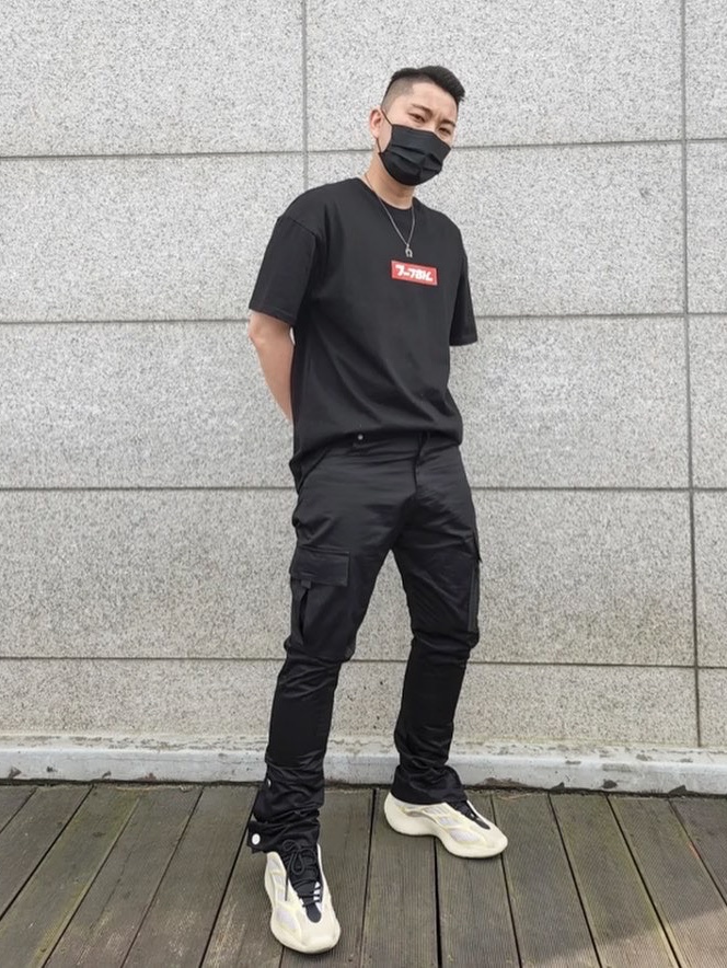 Adidas Yeezy 700 V3 Azael 2019 착용 스타일 - 1