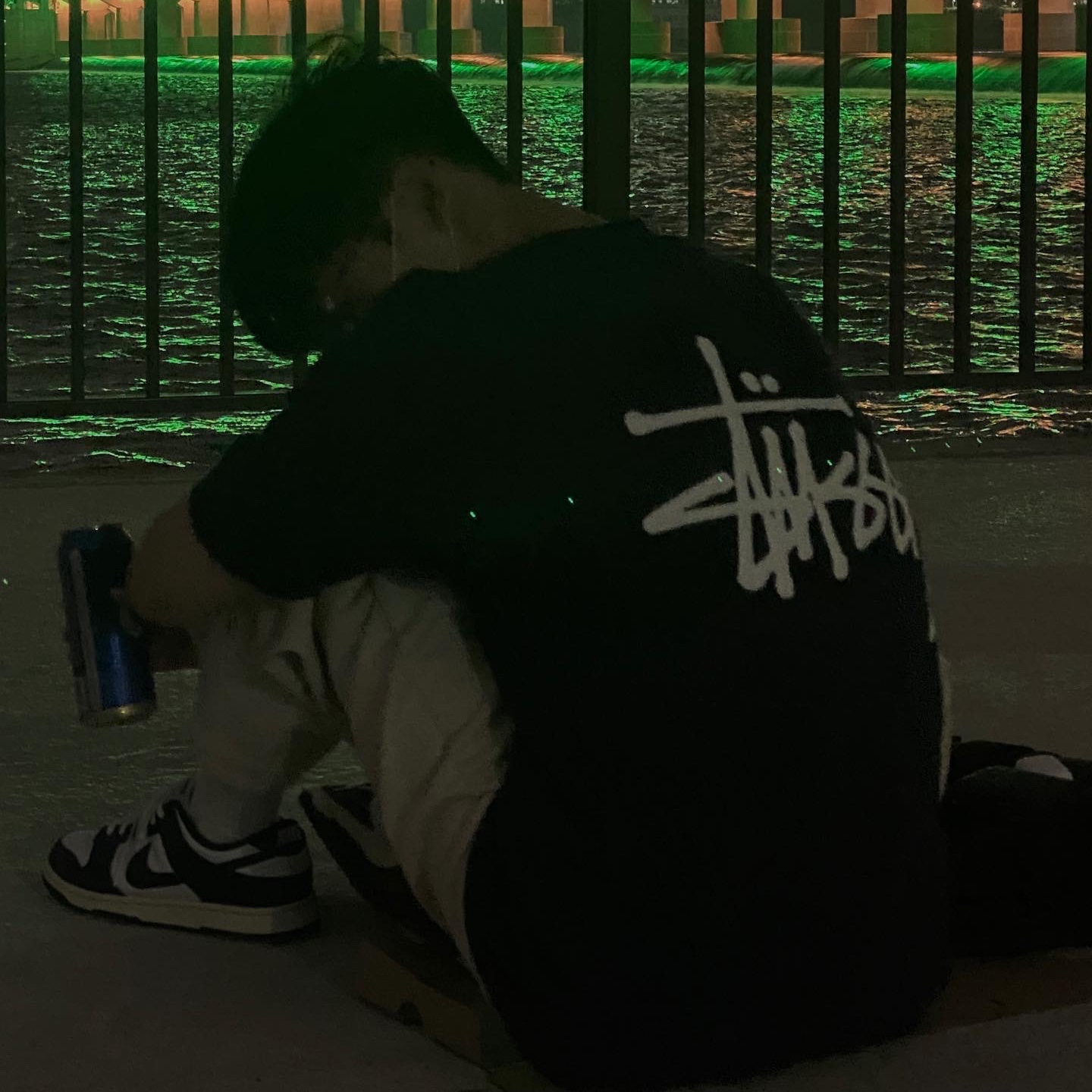 Stussy Basic Stussy T-Shirt Navy 2022, (W) Nike Dunk Low Vintage Midnight Navy 착용 스타일 - 1