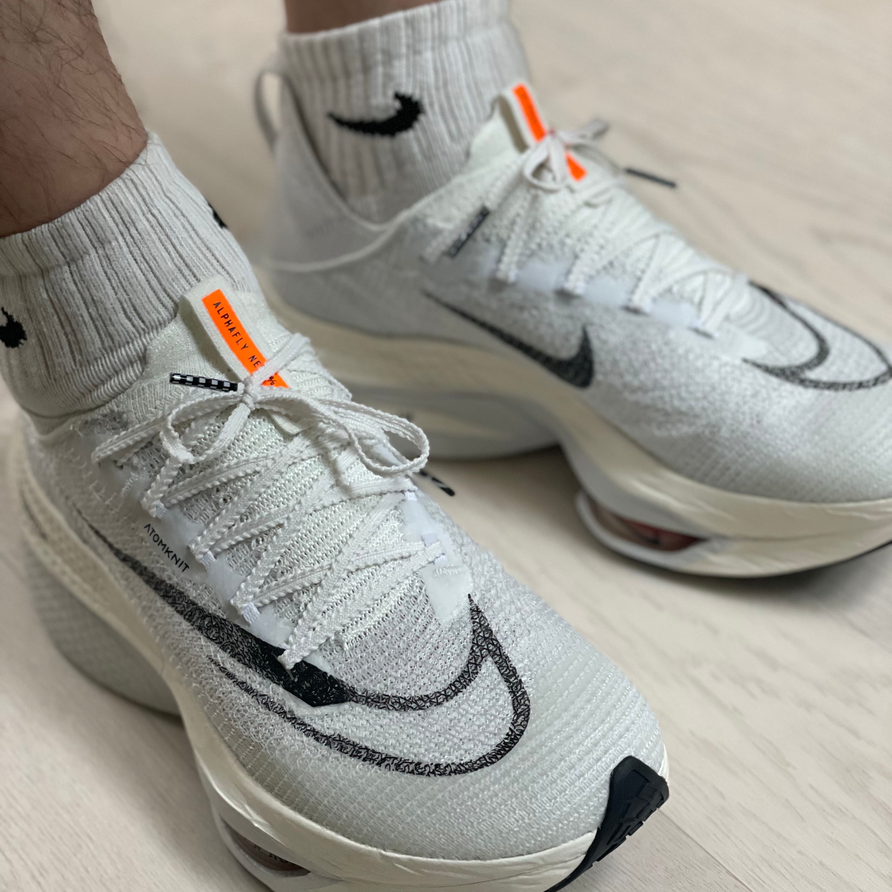 Nike Air Zoom Alphafly Next% 2 Proto White 착용 스타일 - 2