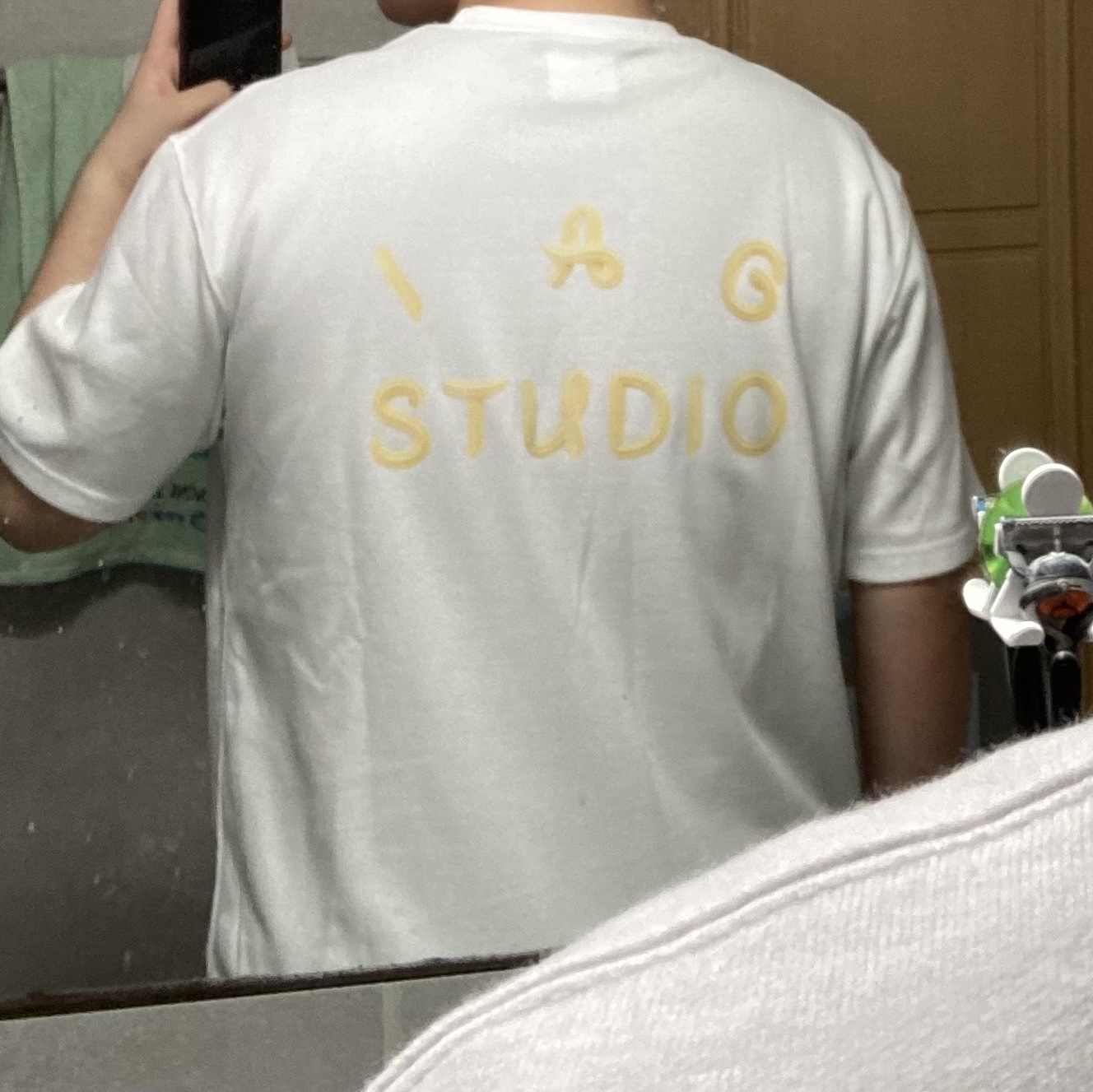 IAB Studio x Ottogi Mayonnaise 50th Anniversary T-Shirt White 착용 스타일 - 1
