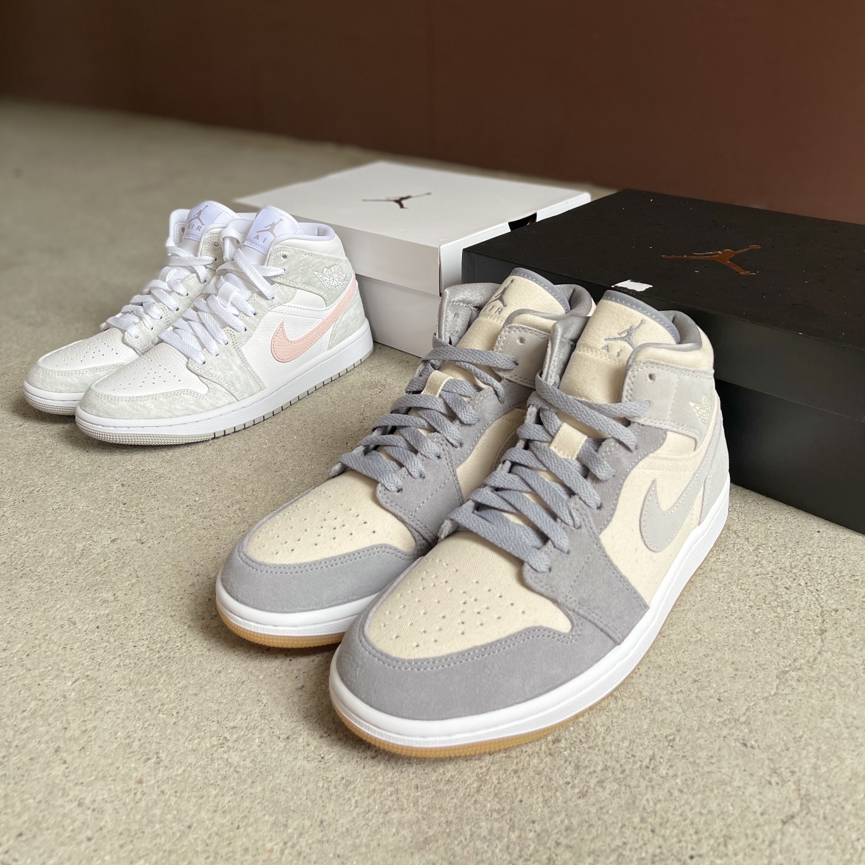Jordan 1 Mid SE Coconut Milk Particle Grey, Jordan 1 Retro High OG Shadow 2.0 착용 스타일 - 2