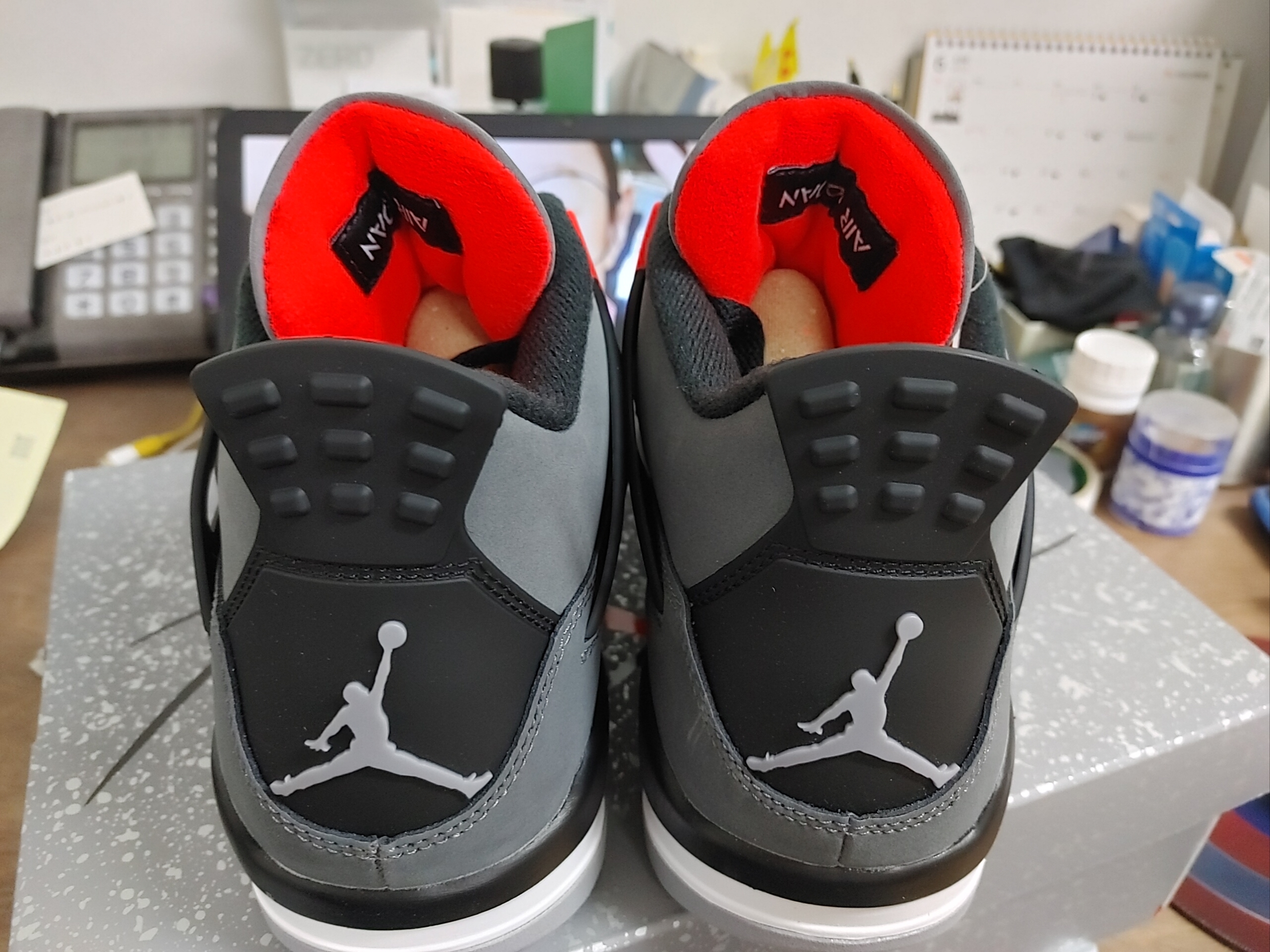 Jordan 4 Retro Infrared 착용 스타일 - 4
