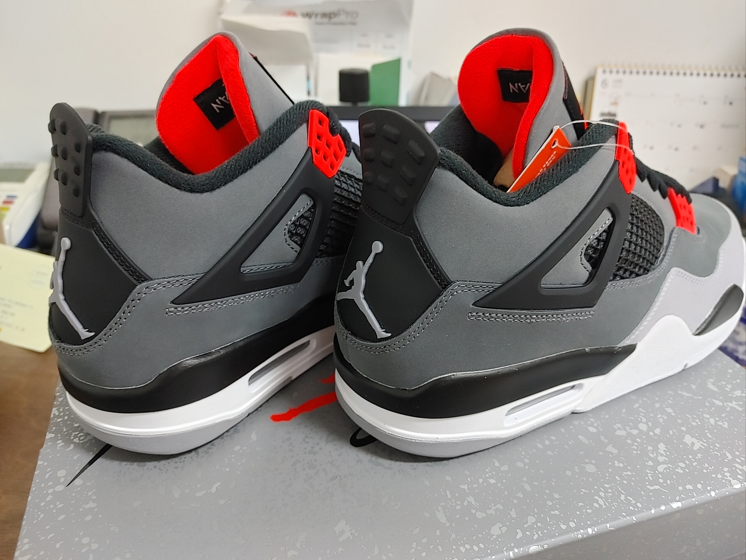 Jordan 4 Retro Infrared 착용 스타일 - 5