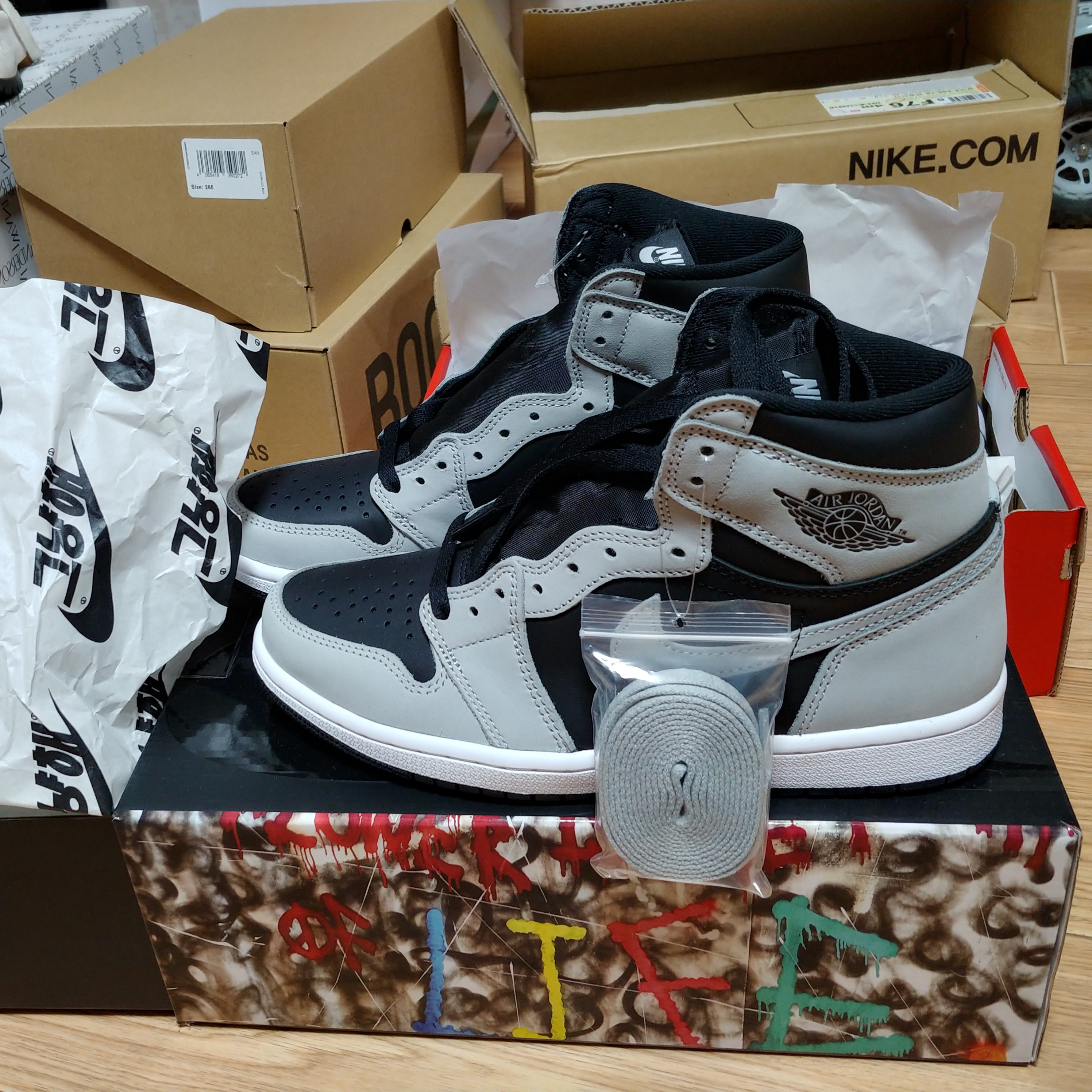 Jordan 1 Retro High OG Shadow 2.0, Jordan 1 Retro High OG Pollen 착용 스타일 - 1