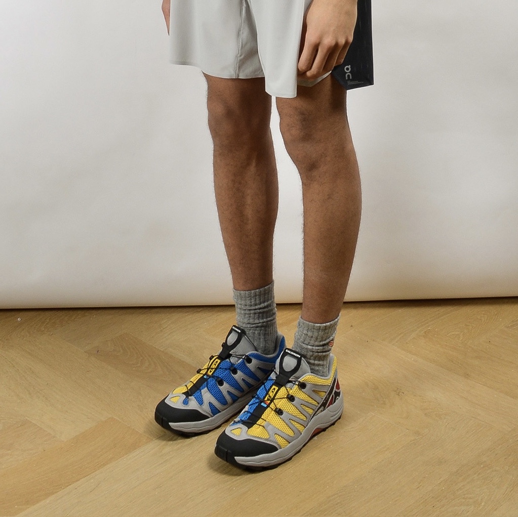 Salomon XA Pro 1 ADV Sulphur Indigo Bunting 착용 스타일 - 5
