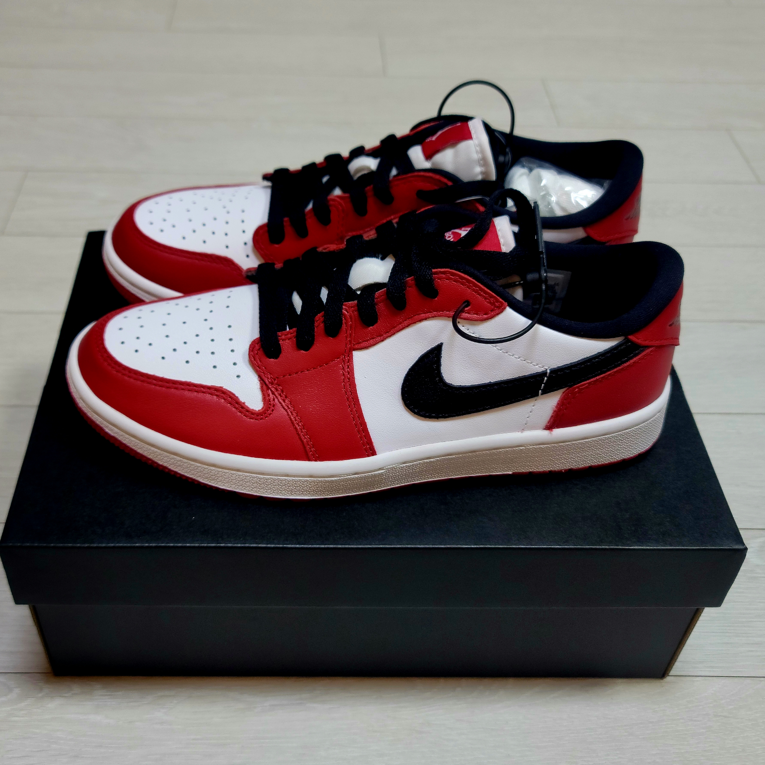Jordan 1 Low Golf Chicago 착용 스타일 - 2