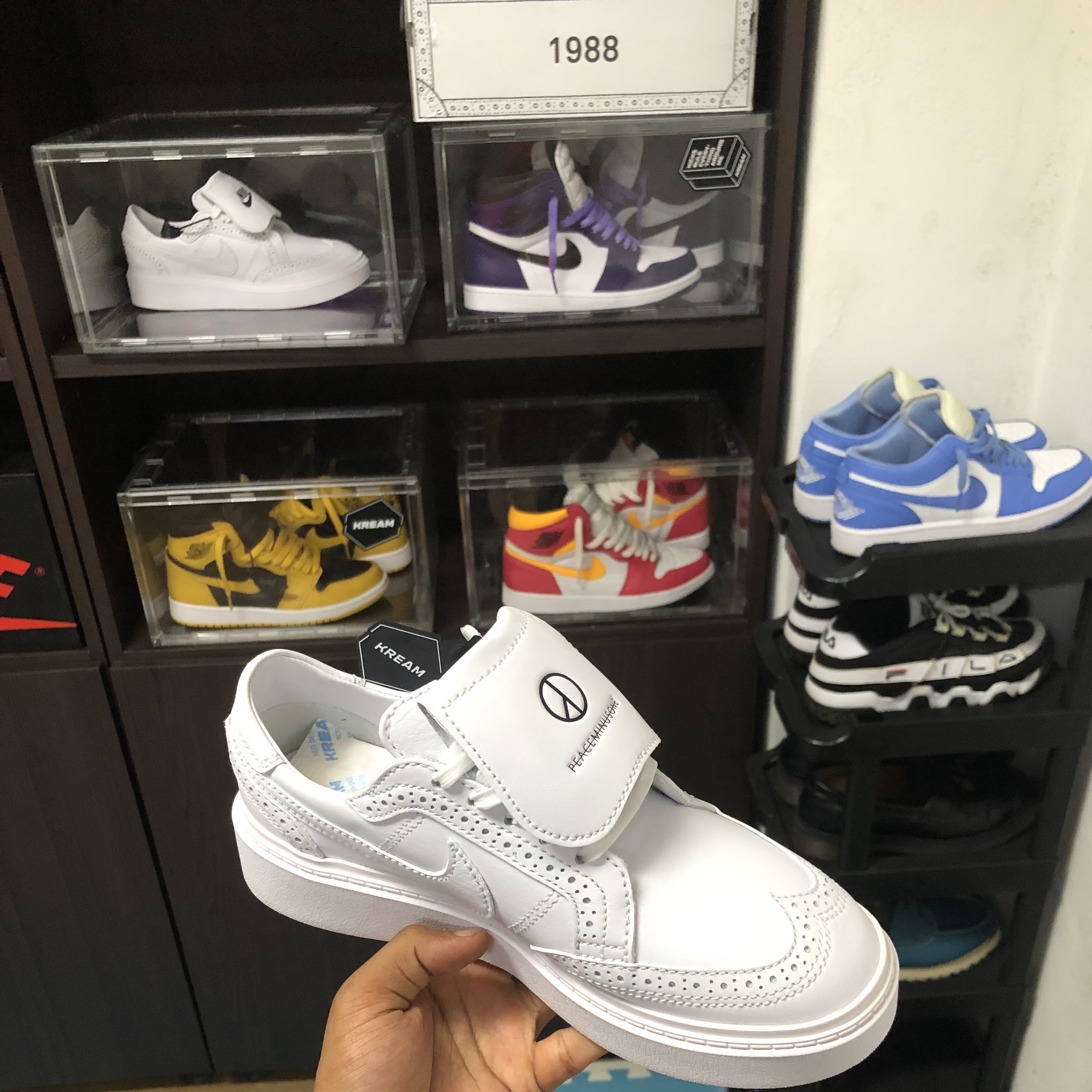 Jordan 1 Retro High OG Court Purple 2020, Nike x Peaceminusone Kwondo1 White 착용 스타일