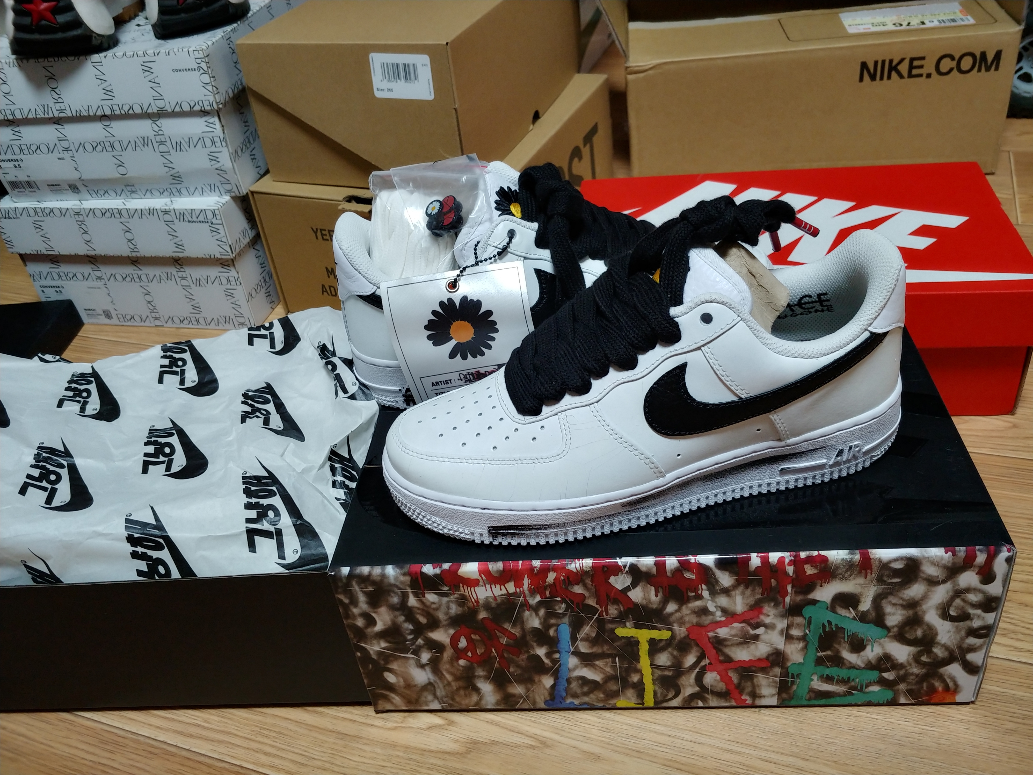 Nike x Peaceminusone Air Force 1 Low Para-Noise 2.0 착용 스타일