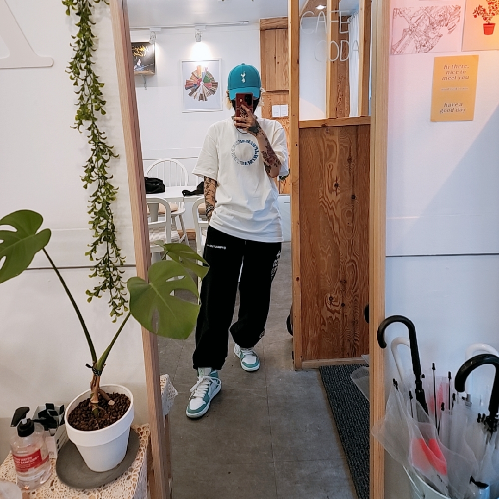 KREAM 프로필 이미지