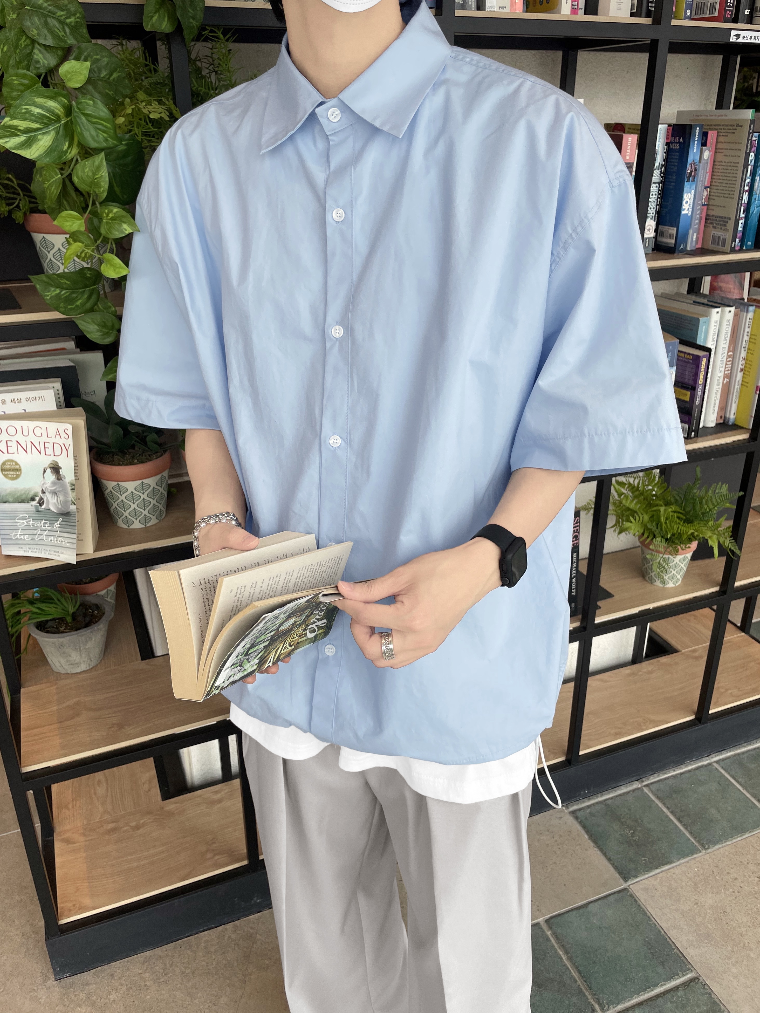 Maison Mihara Yasuhiro Wayne OG Sole Leather Low-top Sneakers White 착용 스타일 - 4