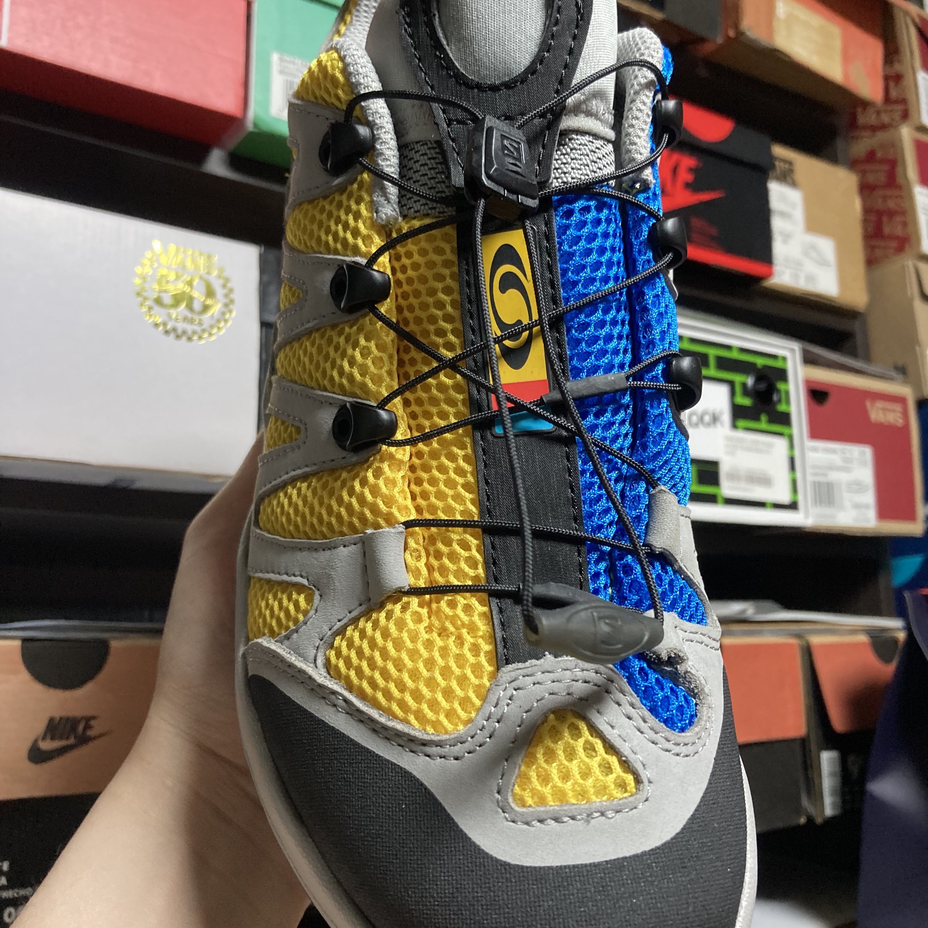 Salomon XA Pro 1 ADV Sulphur Indigo Bunting 착용 스타일 - 2