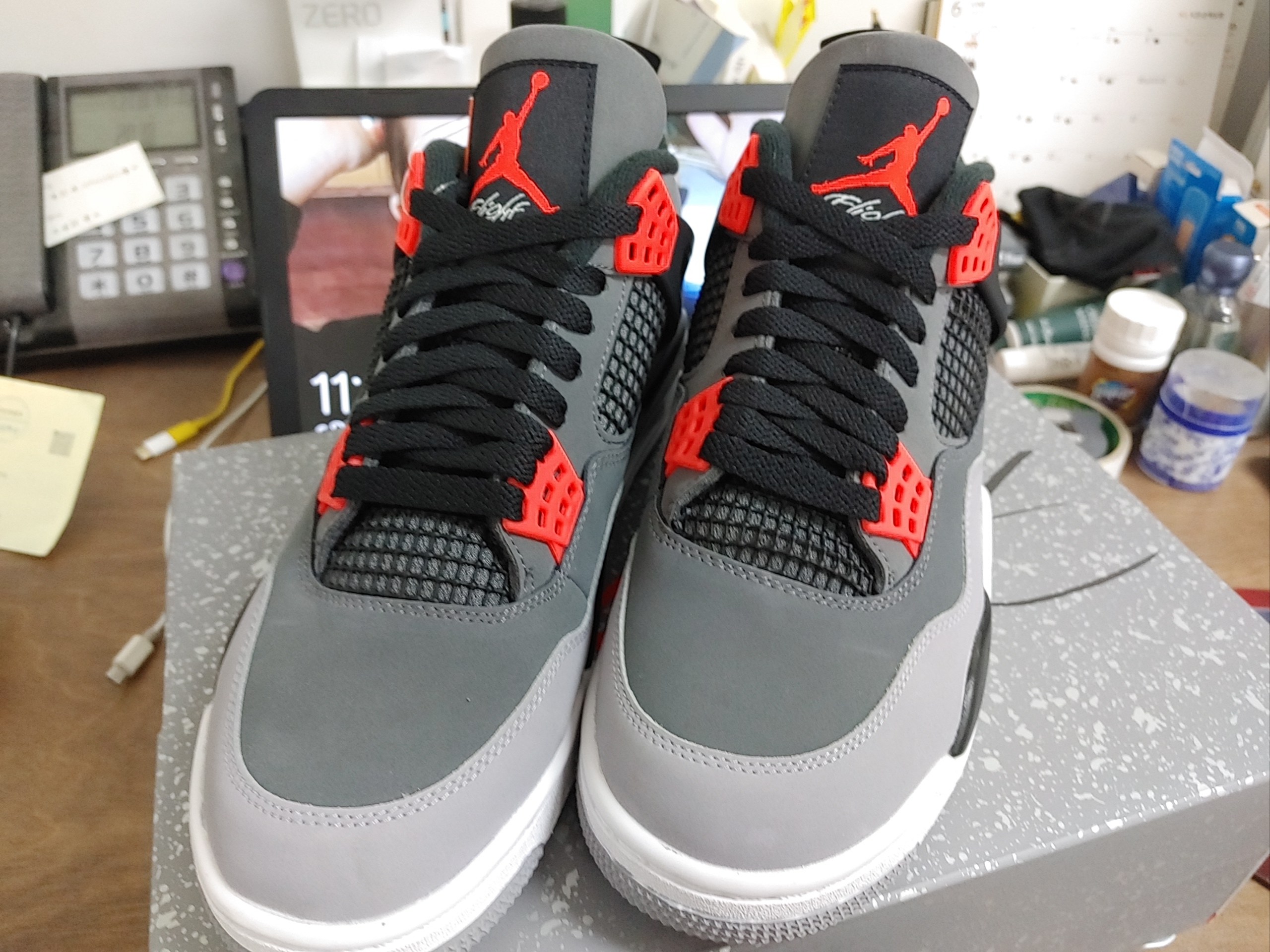 Jordan 4 Retro Infrared 착용 스타일 - 3