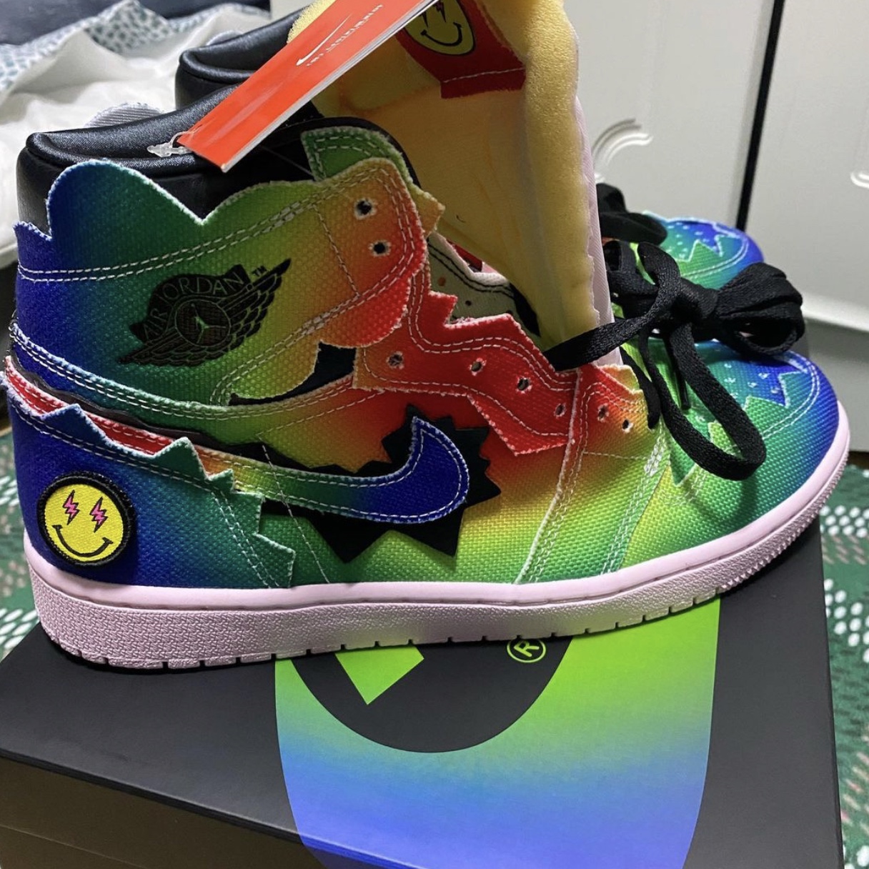 Jordan 1 x J Balvin Retro High OG 착용 스타일