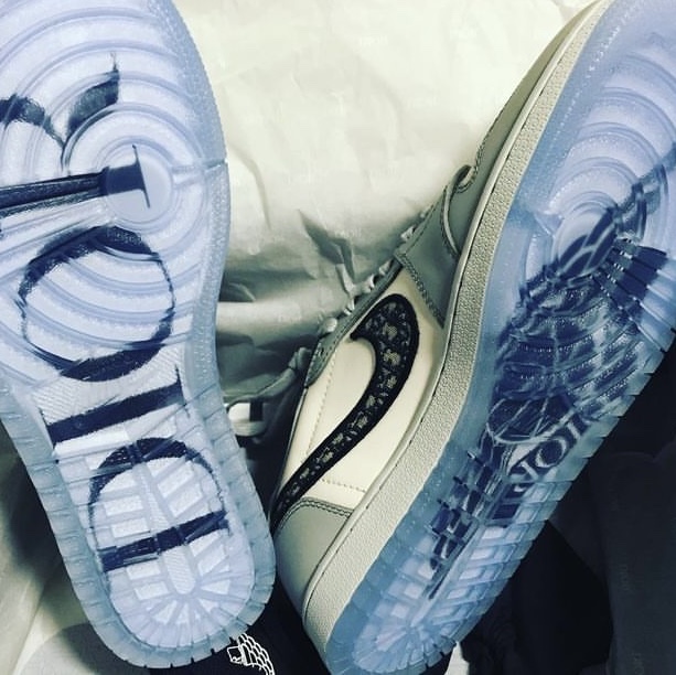 Jordan 1 x Dior Low OG 착용 스타일