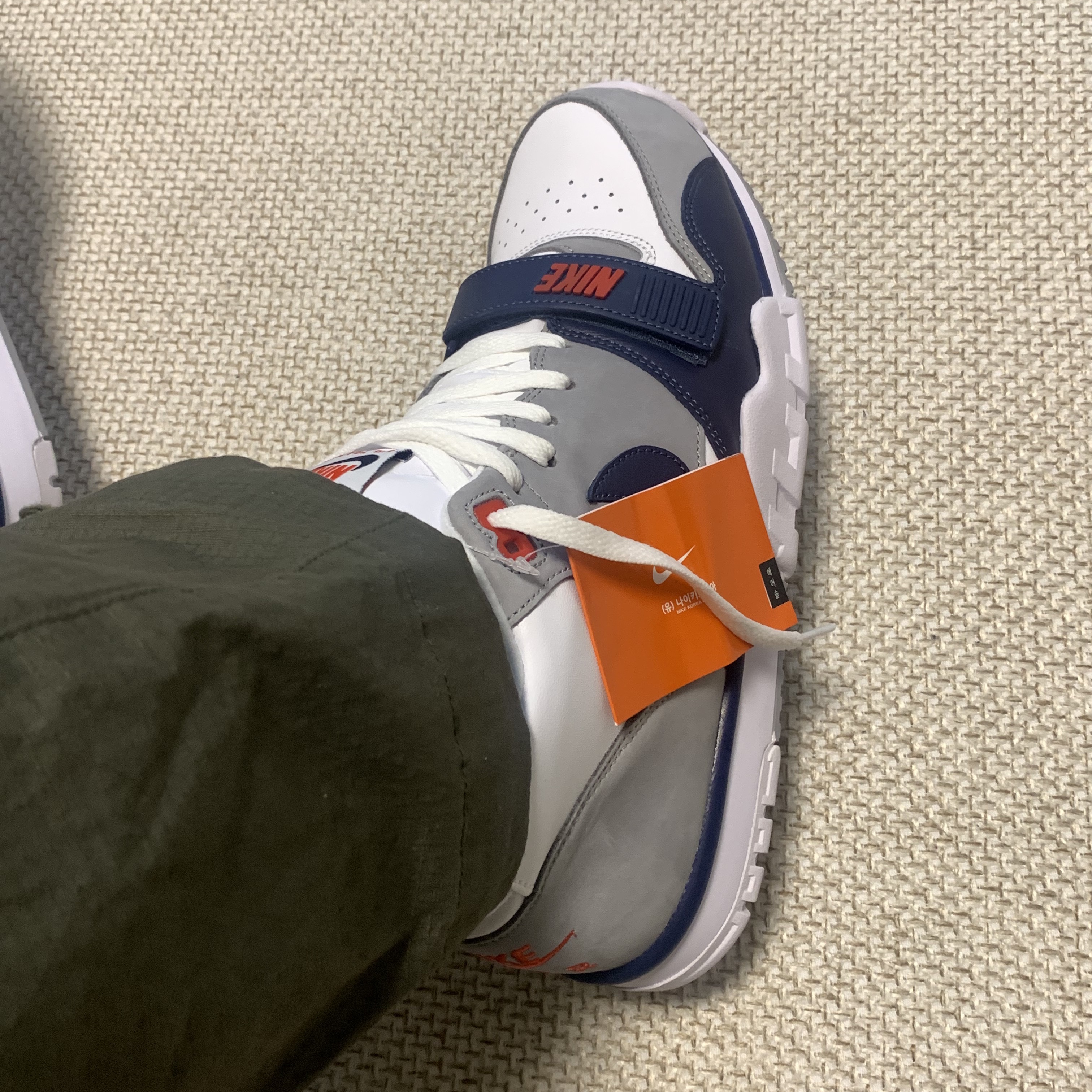 Nike Air Trainer 1 Midnight Navy 착용 스타일 - 3
