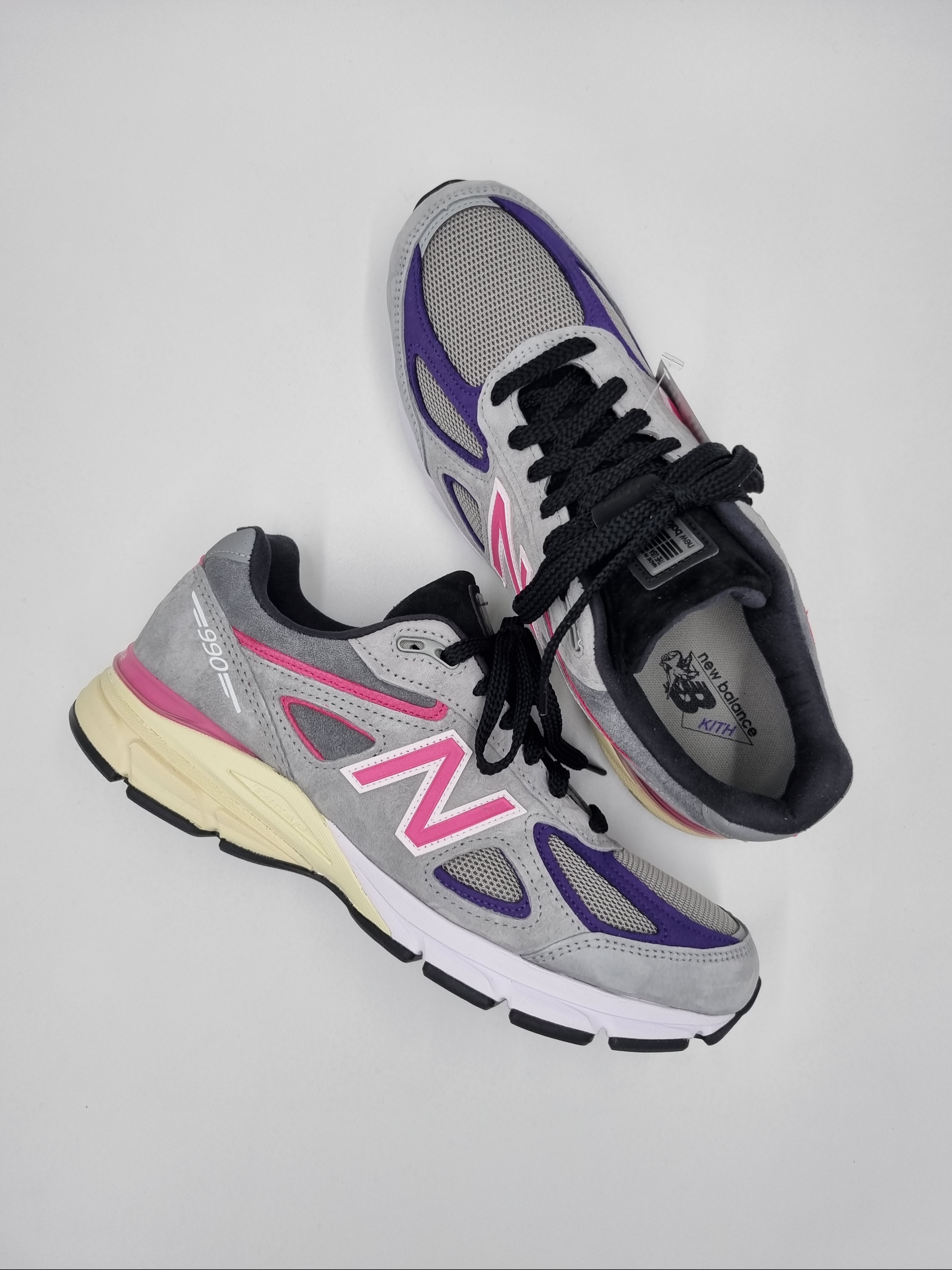 New Balance x Kith x United Arrows & Sons 990v4 Made in USA Grey Pink 착용 스타일