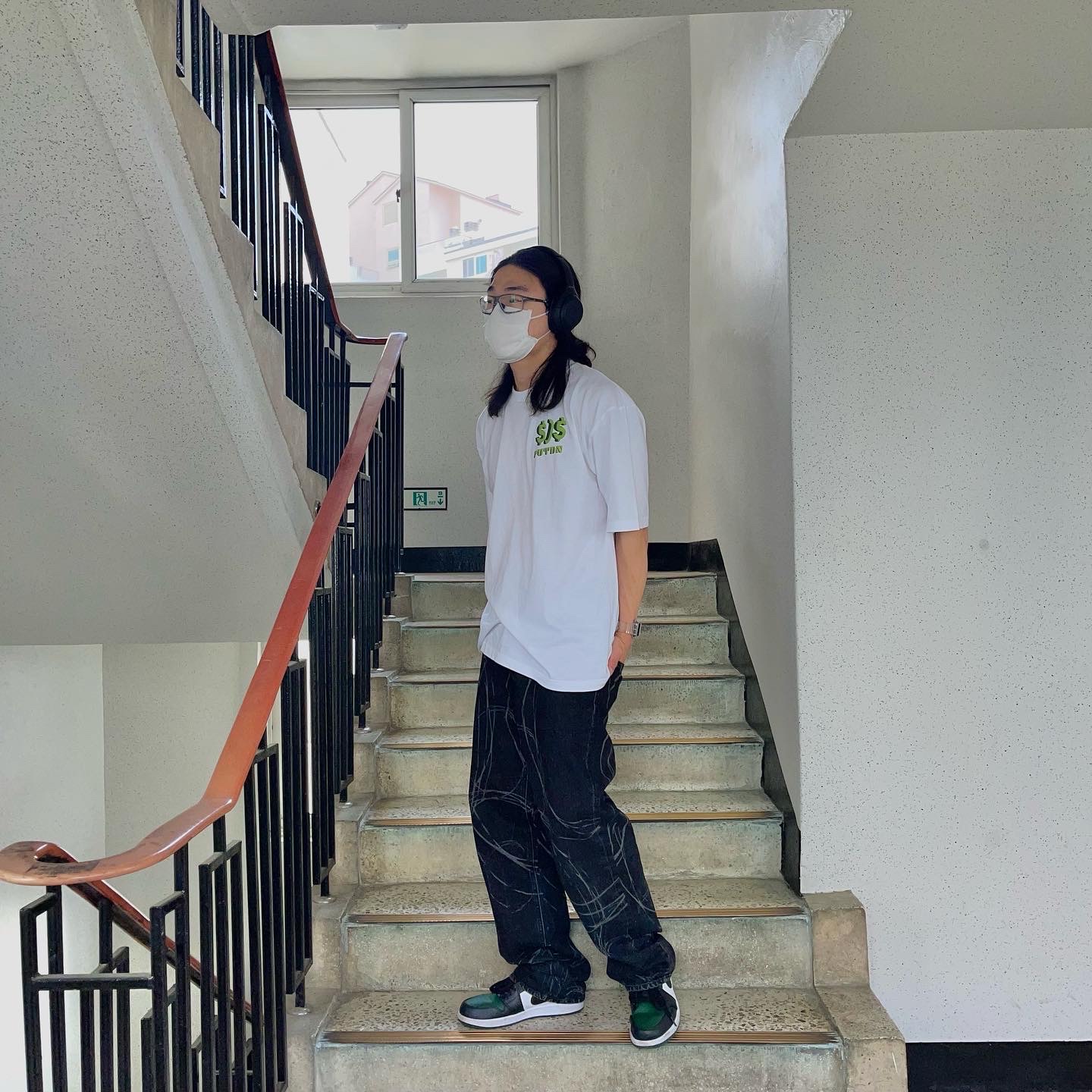 Jordan 1 Low Green Toe 착용 스타일 - 5