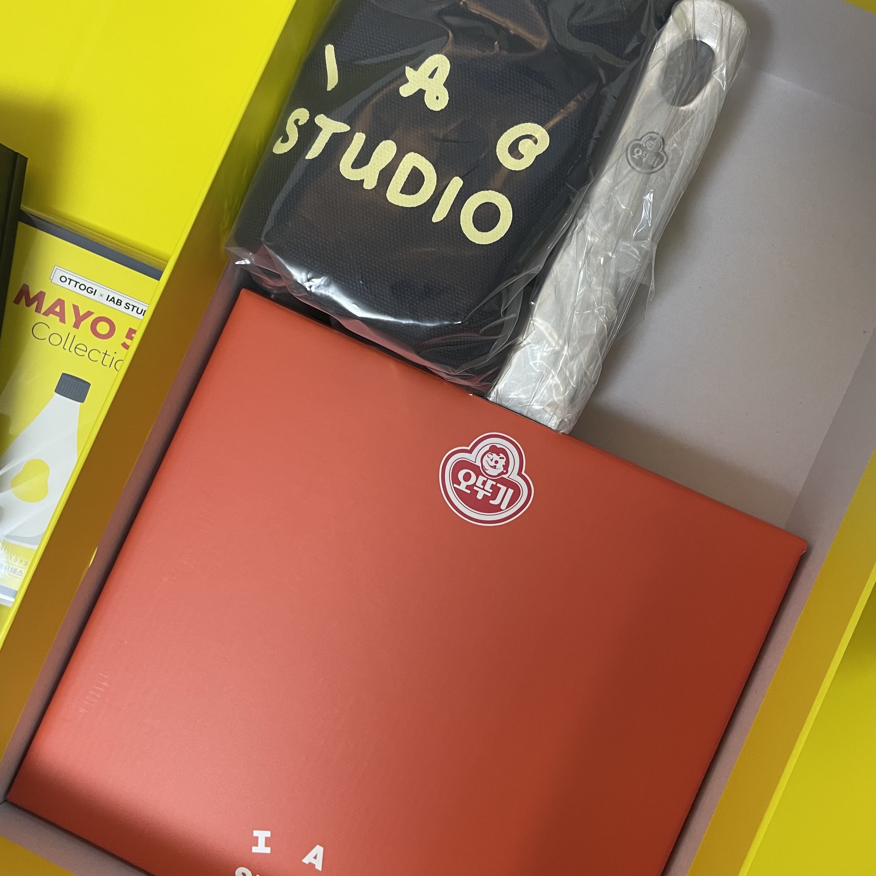IAB Studio x Ottogi Mayonnaise 50th Anniversary Cooking Kit (Without Mini Mayonnaise) 착용 스타일 - 1