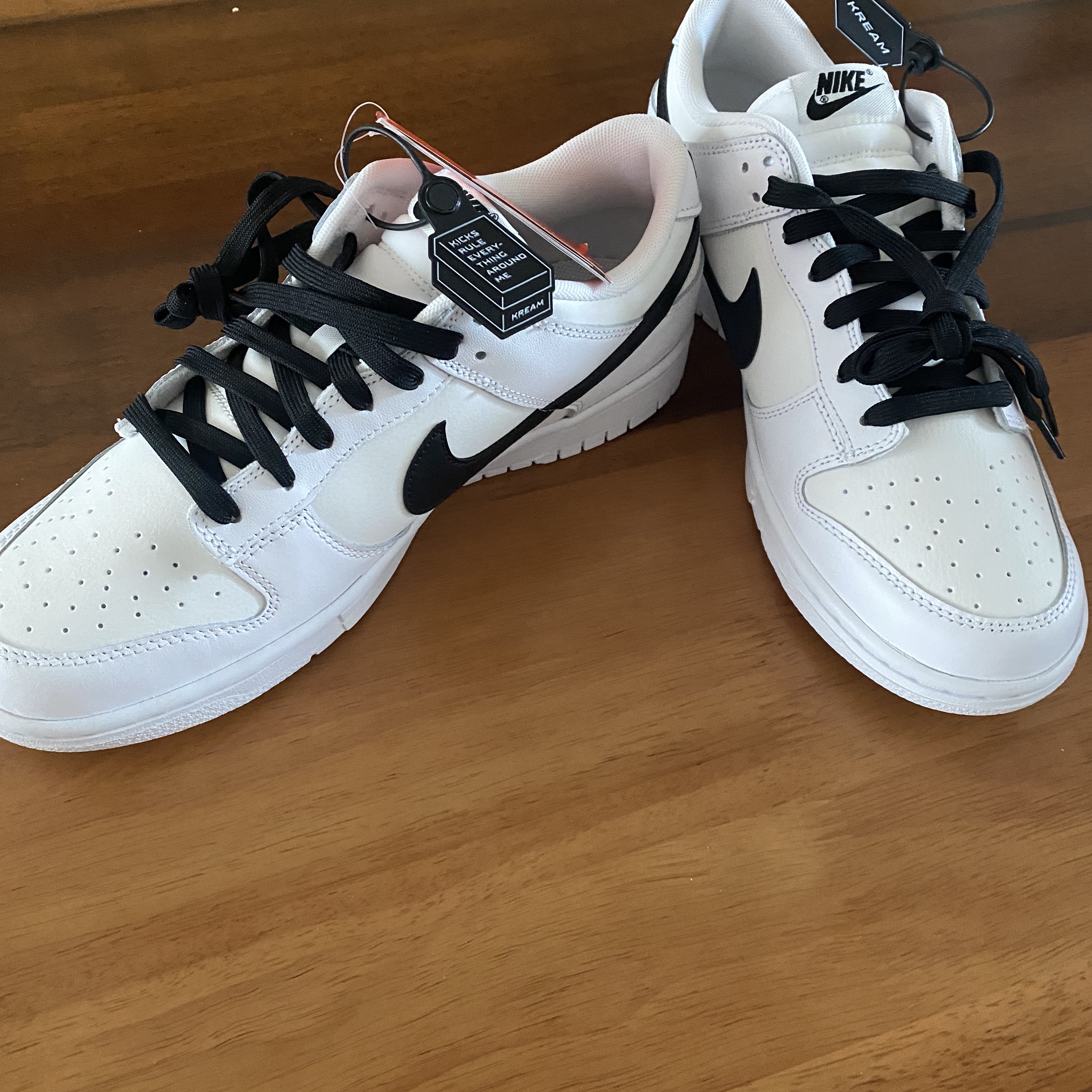 Nike Dunk Low Retro Summit White 착용 스타일