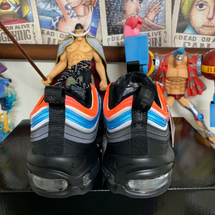 Nike Air Max 97 Neon Seoul 착용 스타일 - 3