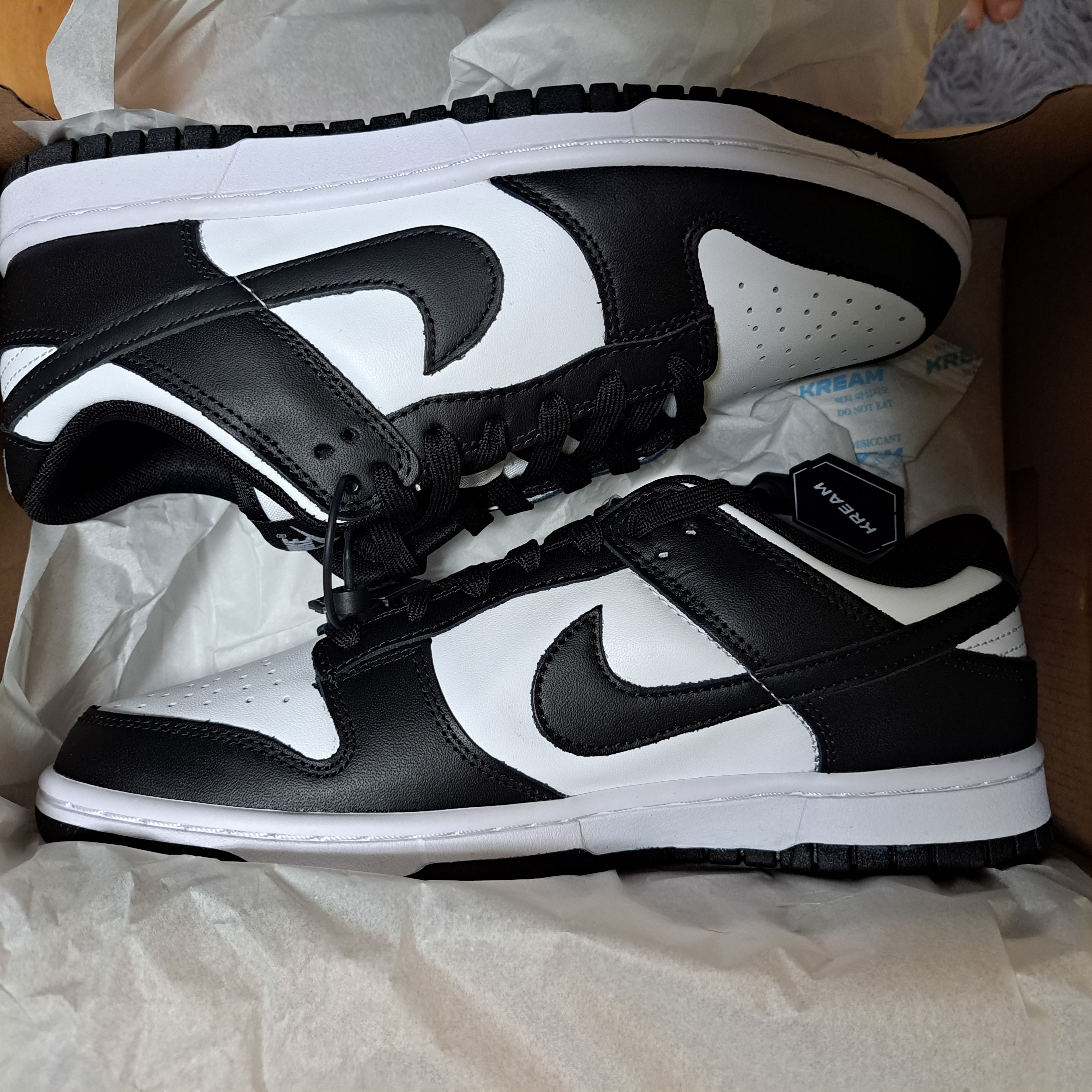 Nike Dunk Low Retro Black 착용 스타일