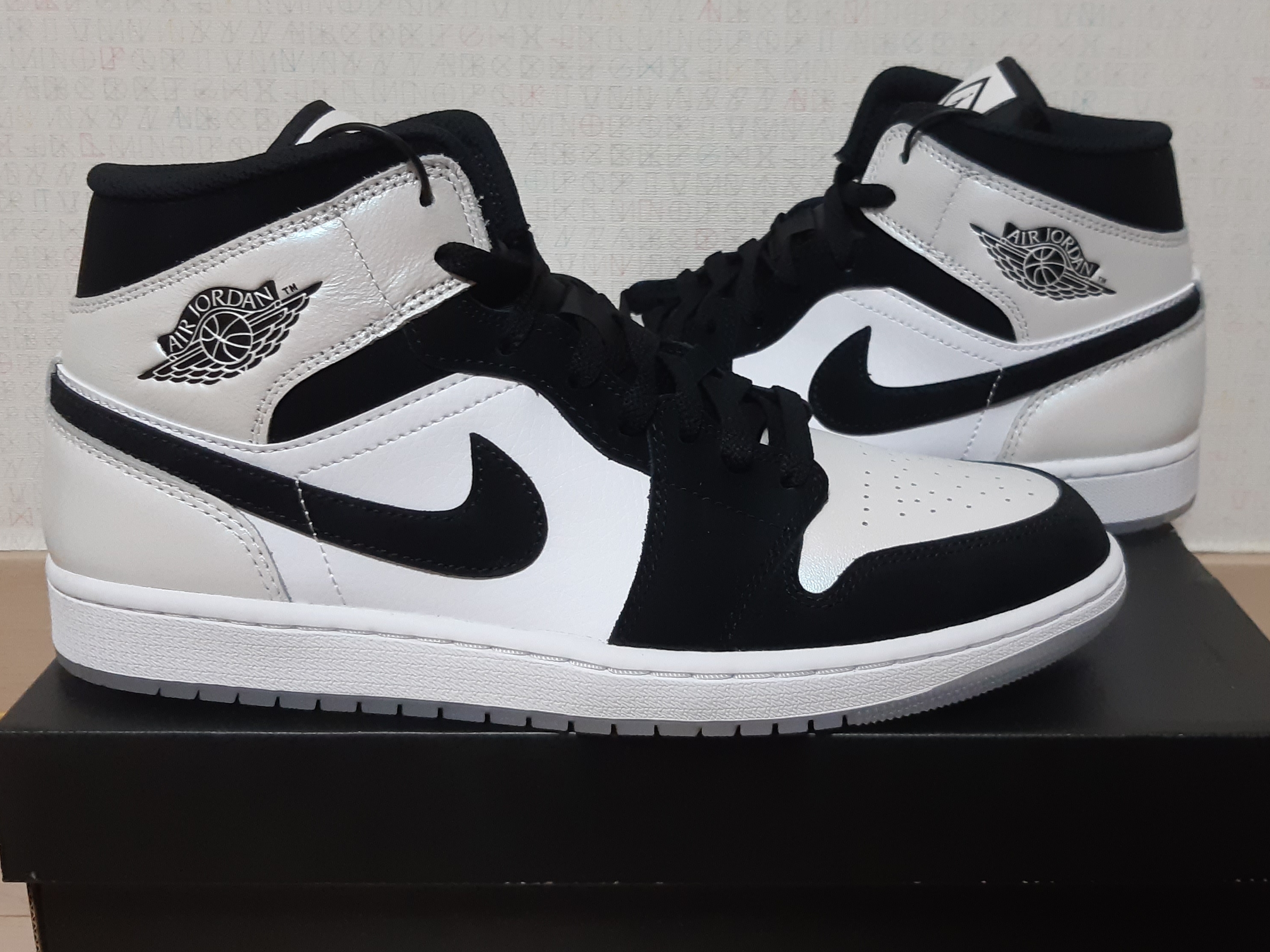 Jordan 1 Mid SE Diamond 착용 스타일 - 1