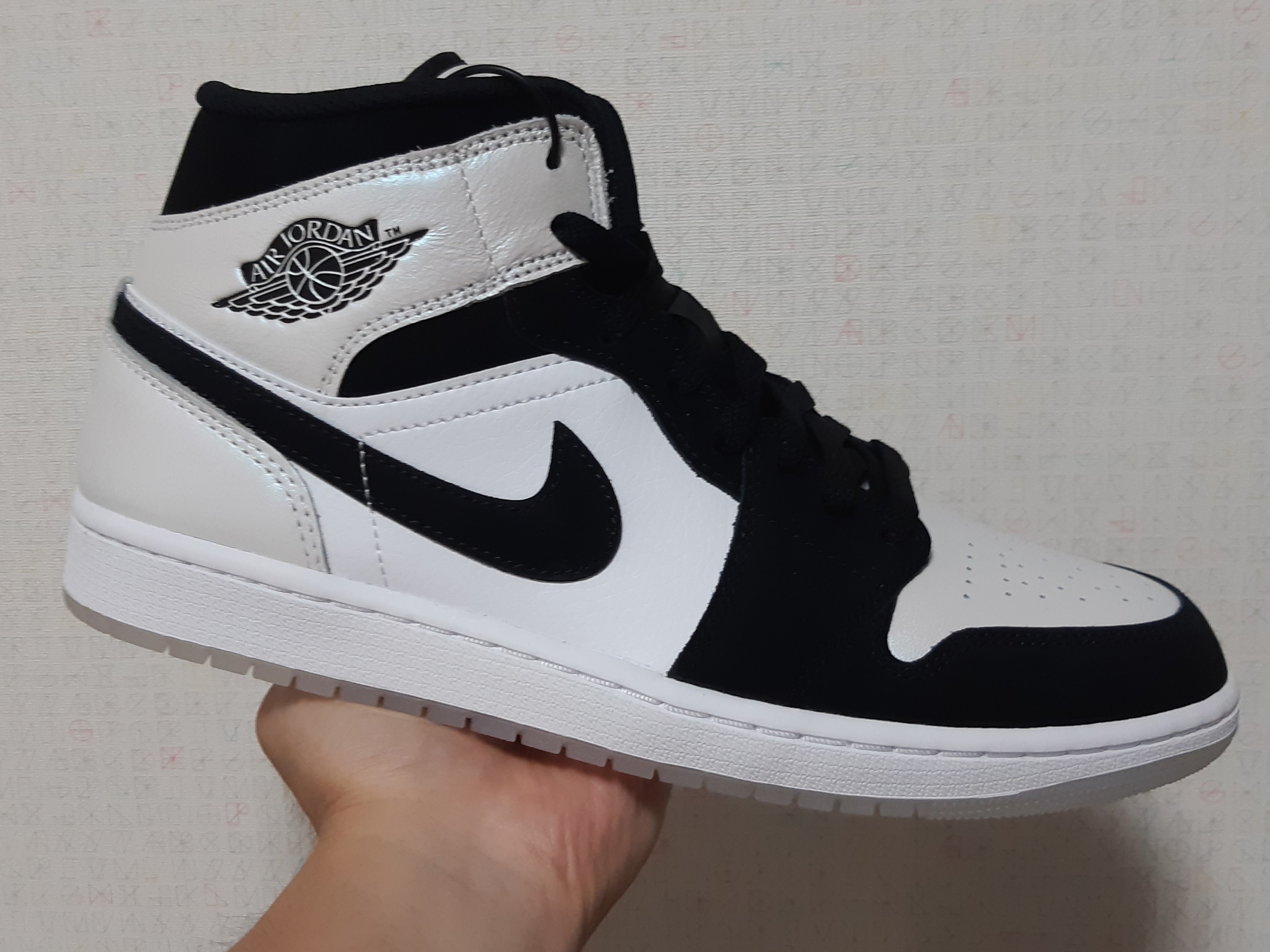 Jordan 1 Mid SE Diamond 착용 스타일 - 2