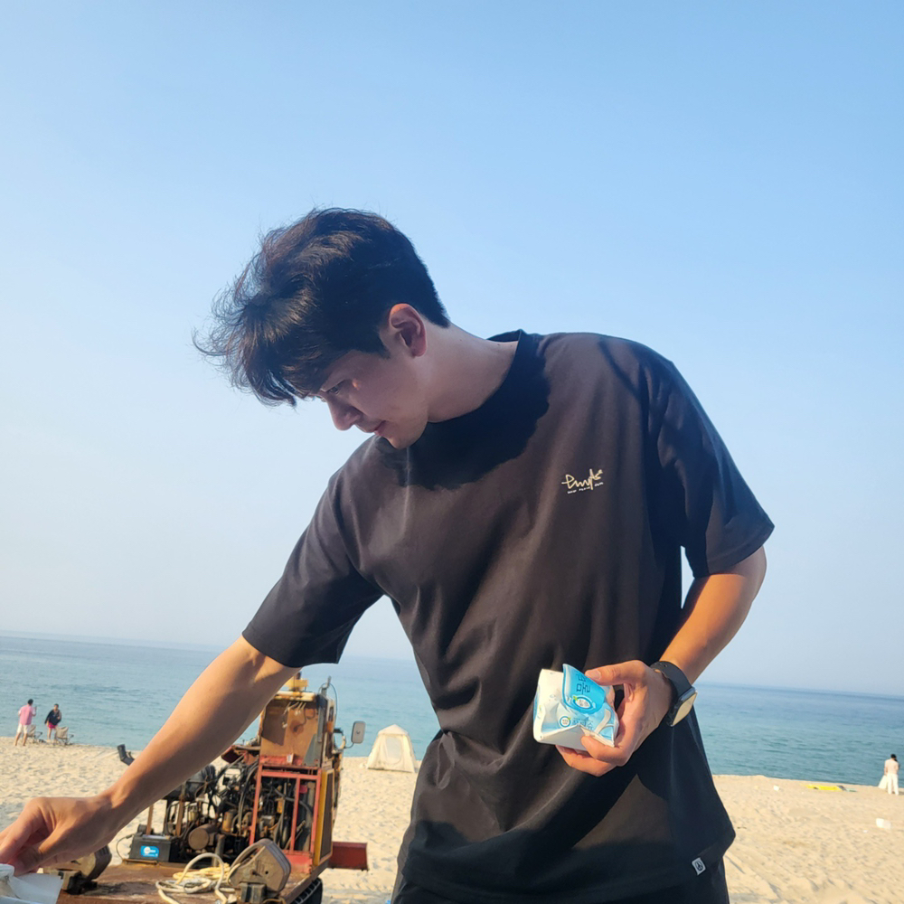 KREAM 프로필 이미지